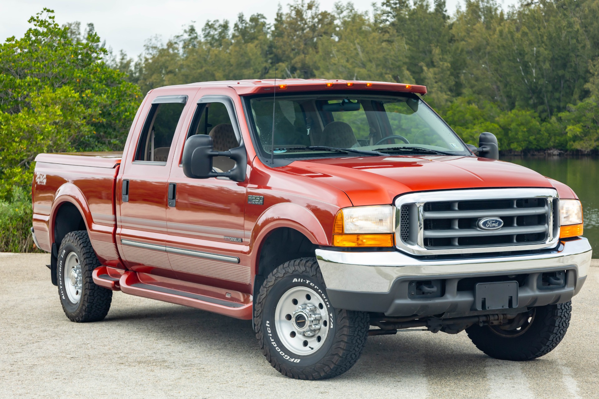 Used-2000-Ford-F-250-Super-Duty-XLT-4X4-1744142384 (3)