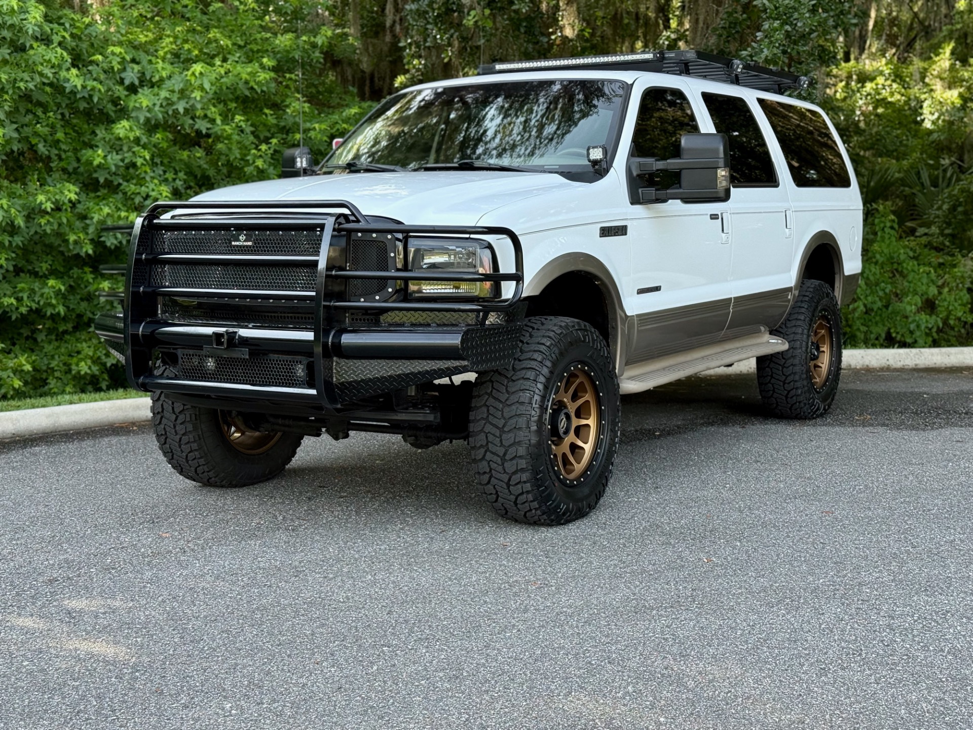 Used-2001-Ford-EXCURSION-73-DIESEL-4X4-EXCEPTIONAL-Limited-1748548313 (3)