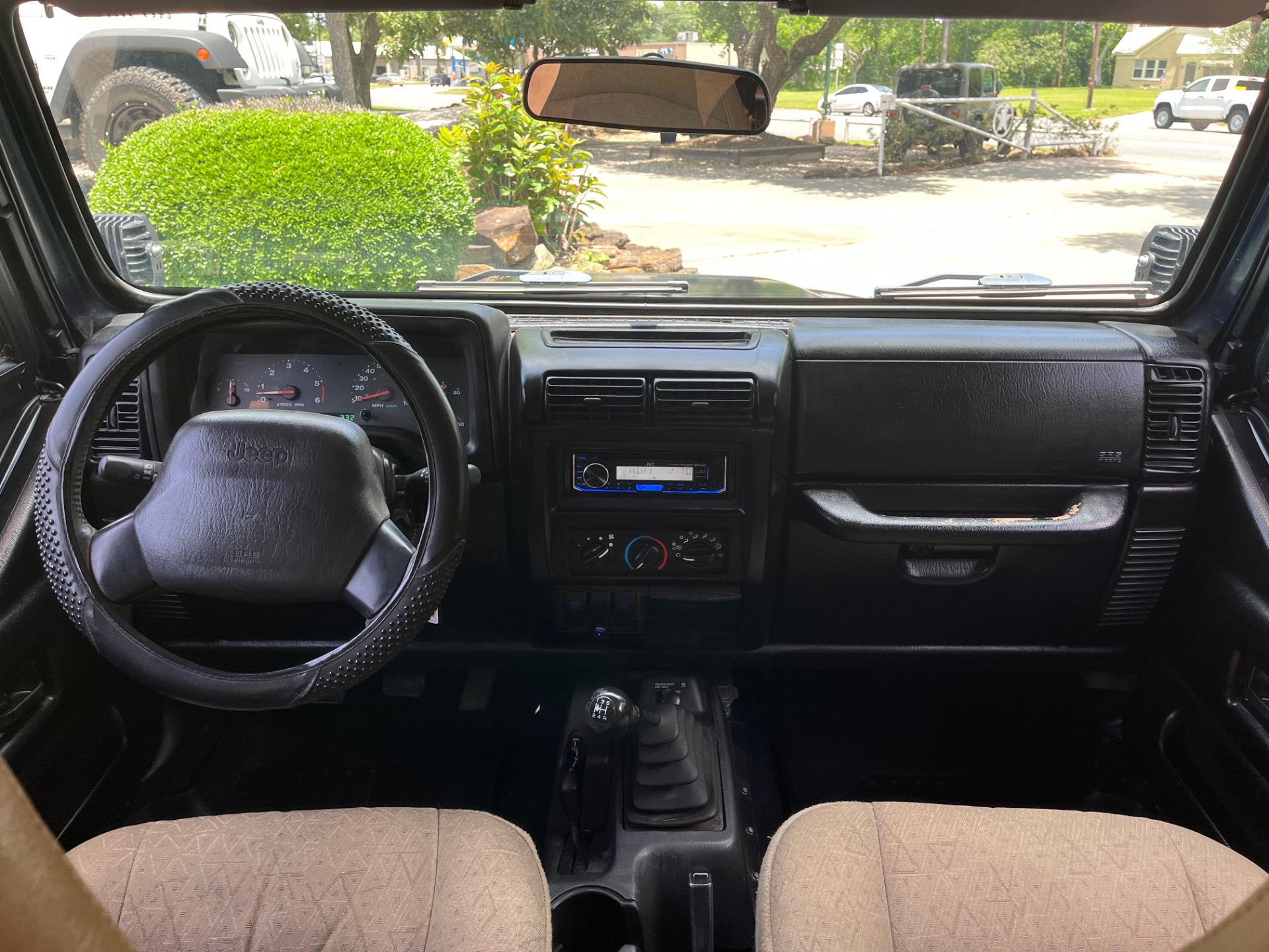 Used-2002-Jeep-Wrangler-X (20)