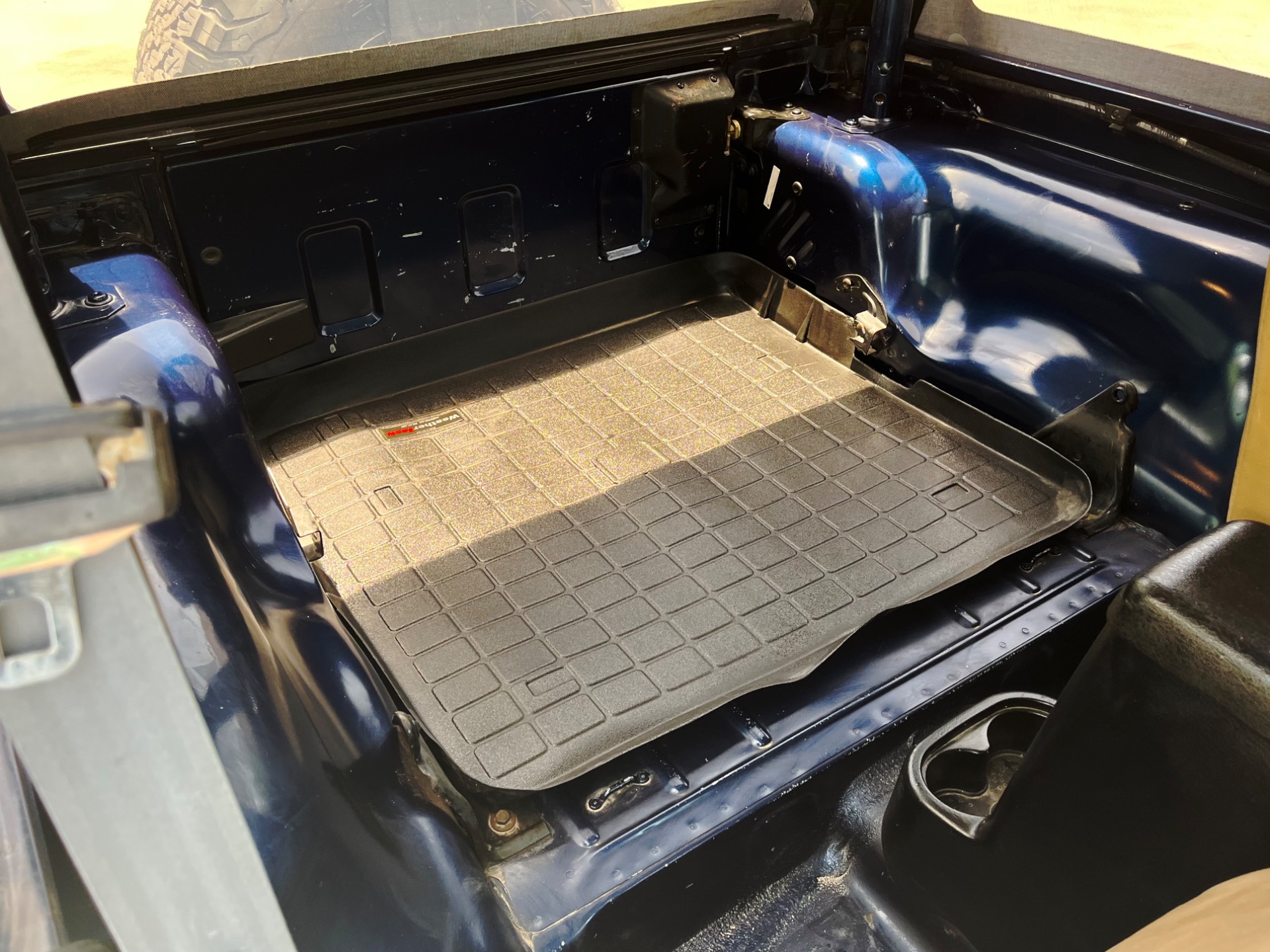 Used-2002-Jeep-Wrangler-X (23)