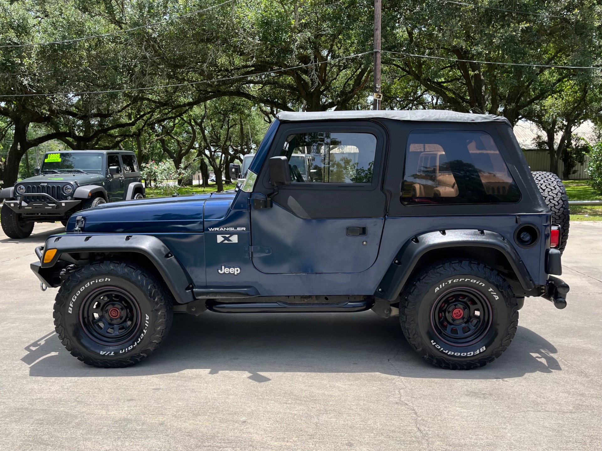 Used-2002-Jeep-Wrangler-X (4)