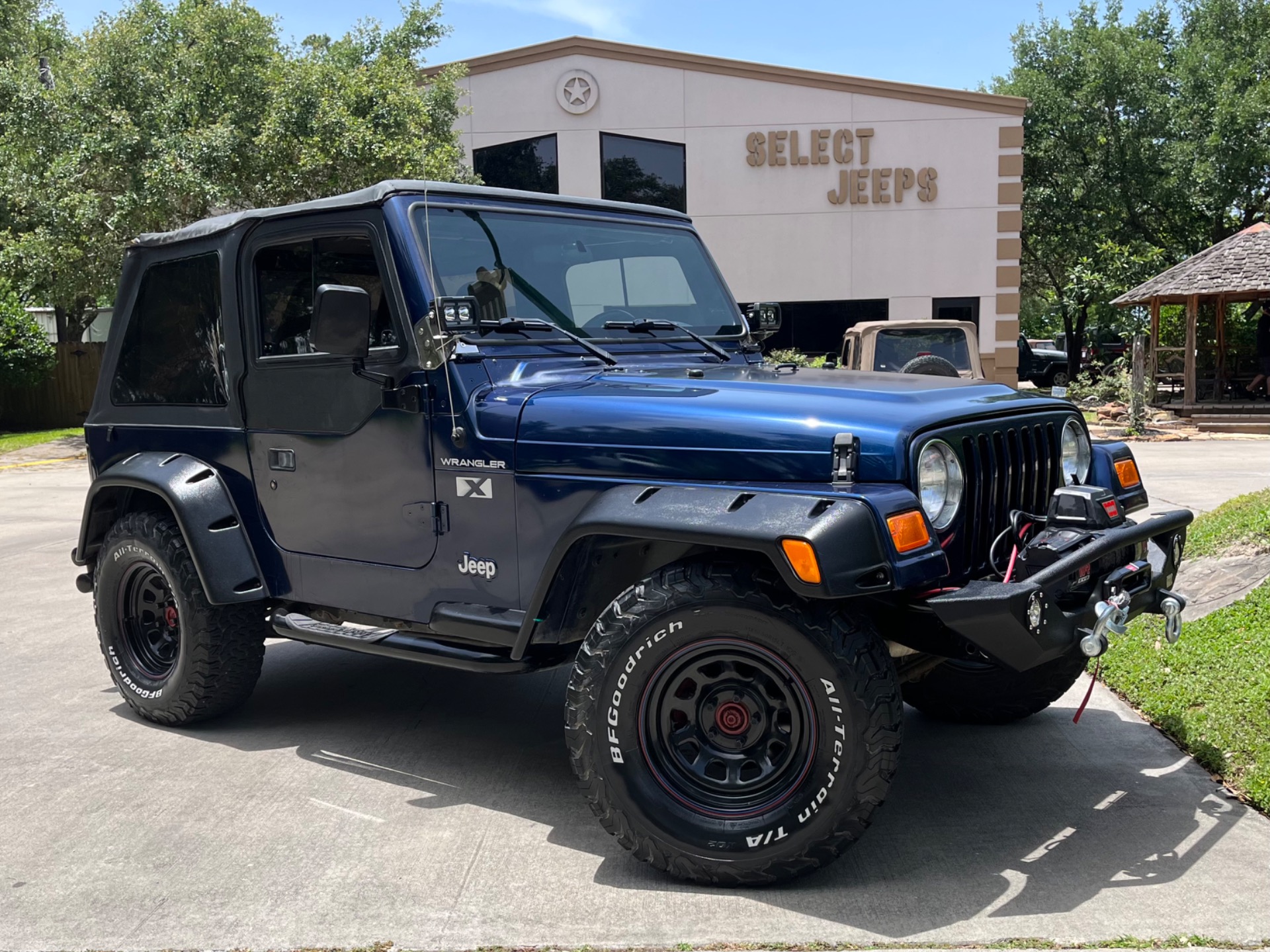 Used-2002-Jeep-Wrangler-X