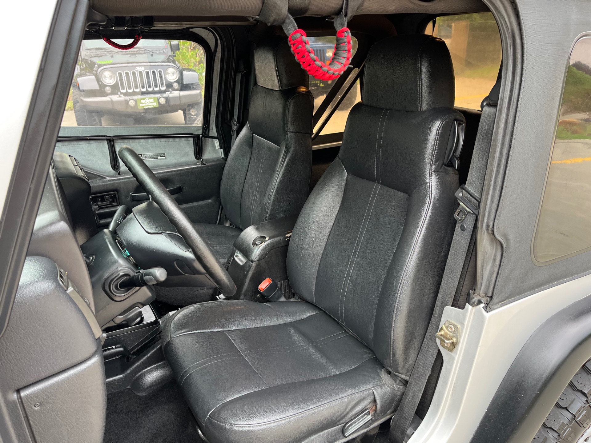 Used-2005-Jeep-Wrangler-SE (15)