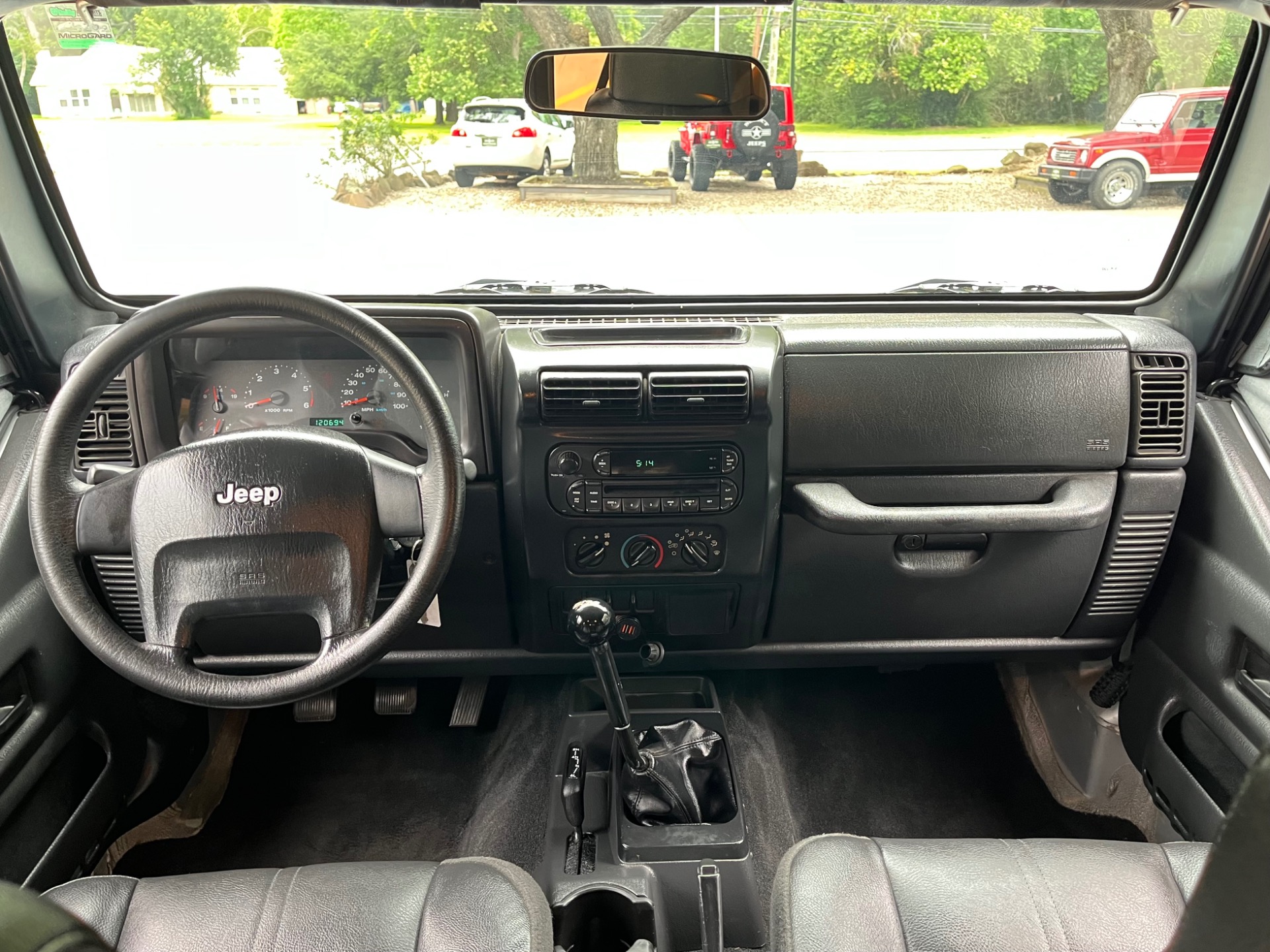 Used-2005-Jeep-Wrangler-SE (18)