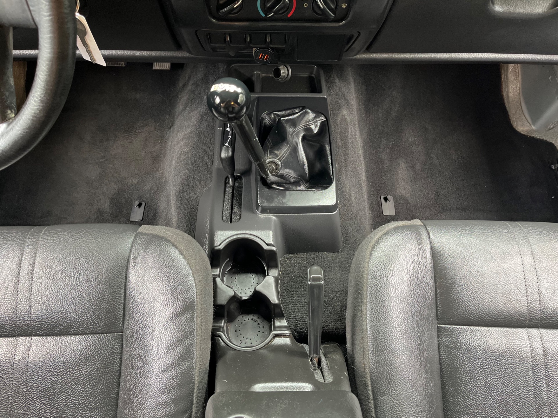 Used-2005-Jeep-Wrangler-SE (22)