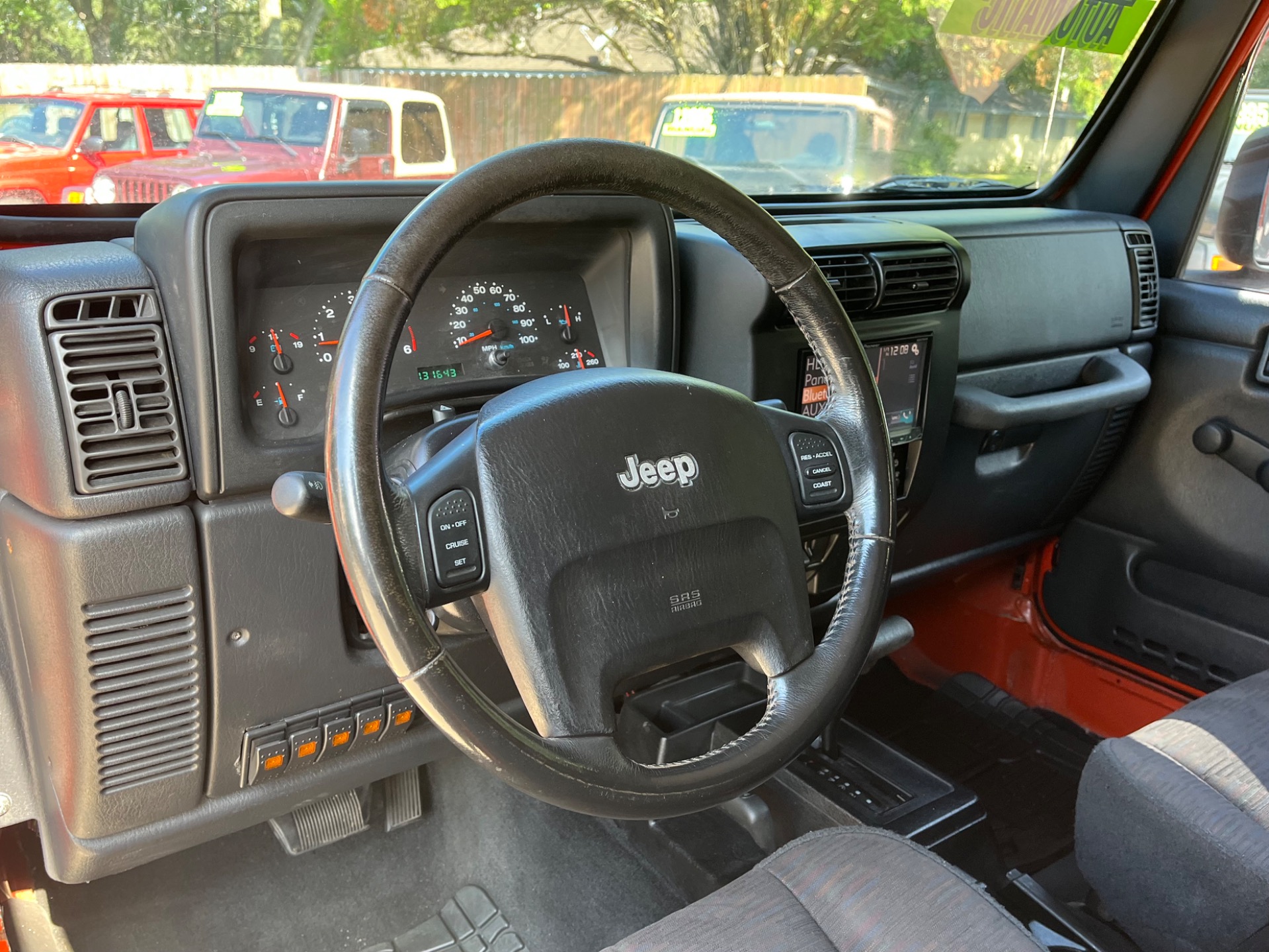 Used-2005-Jeep-Wrangler-Unlimited (11)