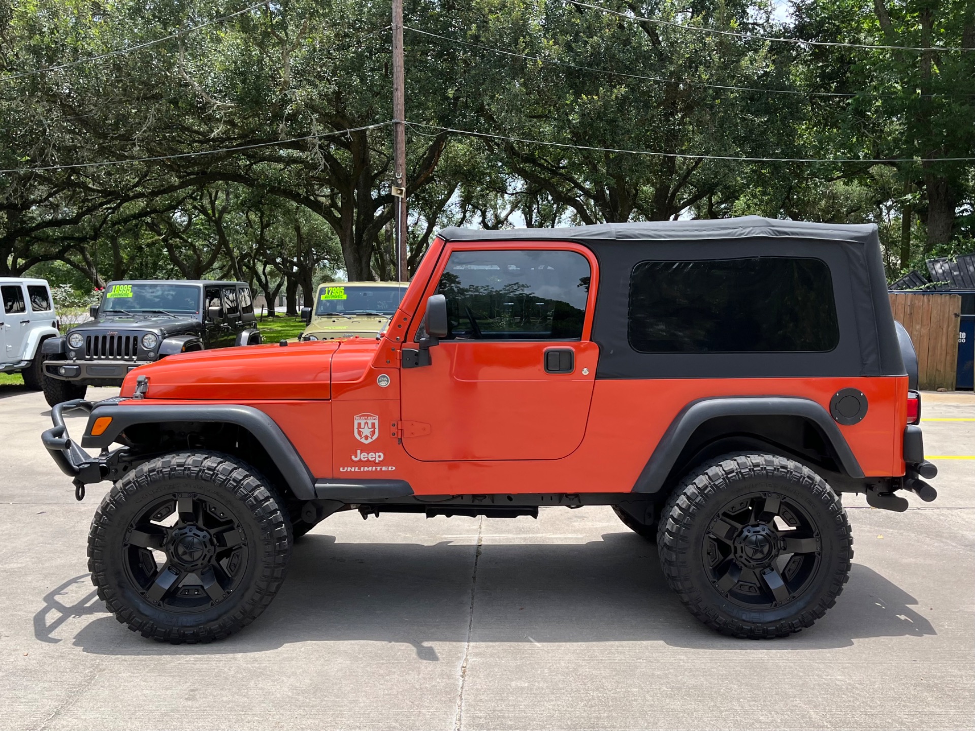 Used-2005-Jeep-Wrangler-Unlimited (4)