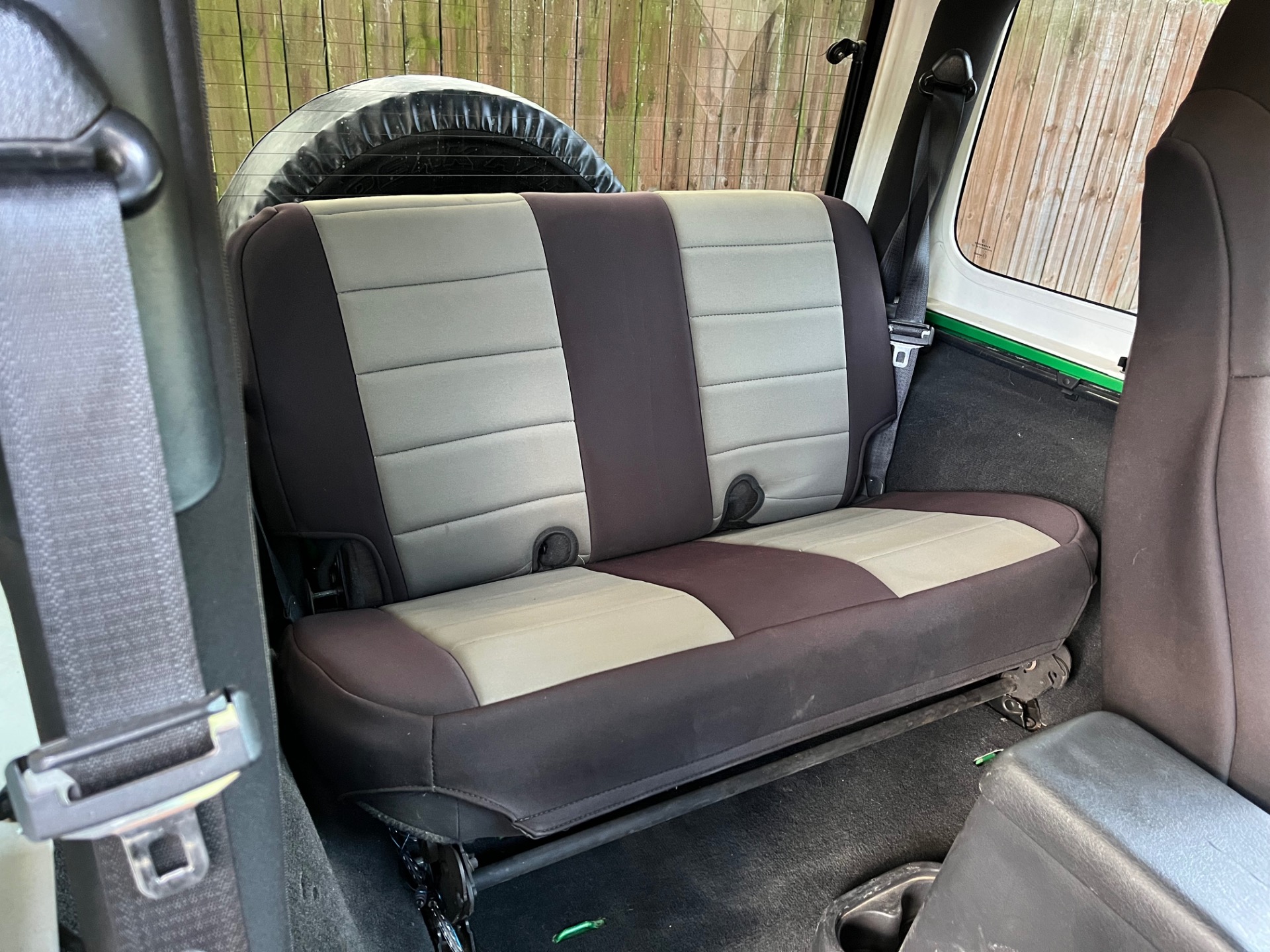 Used-2005-Jeep-Wrangler-X (25)