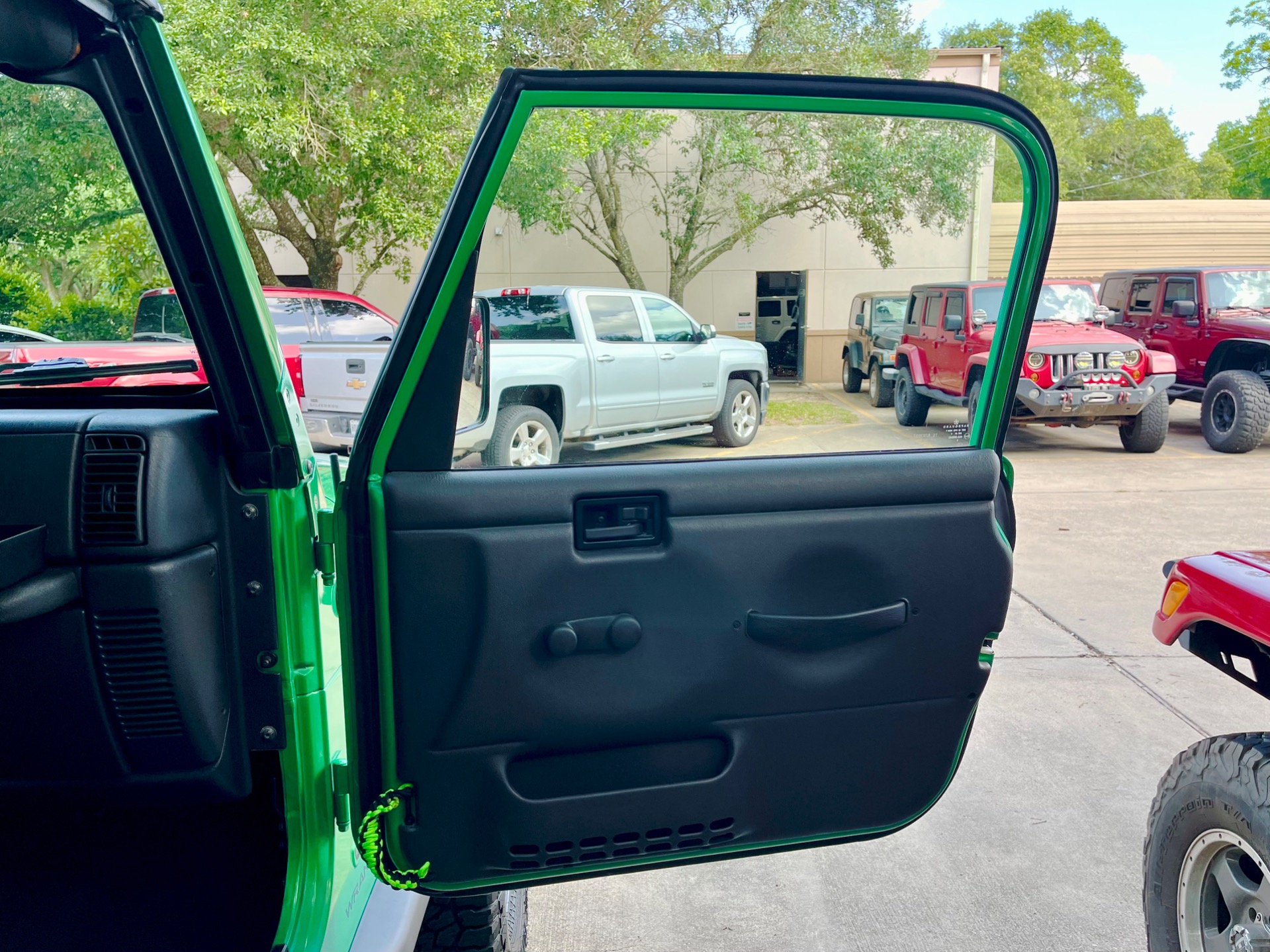 Used-2005-Jeep-Wrangler-X (27)