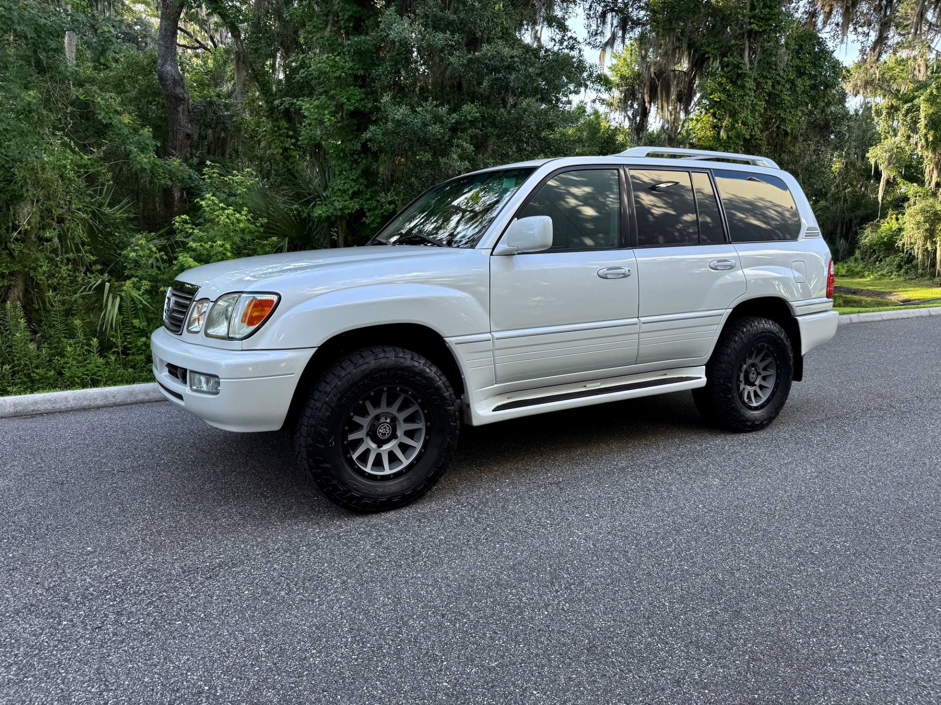 Used-2005-Lexus-LX-470-SUPER-CLEAN-FRESH-BUILD-CALI-BEAUTIFUL-1749658048