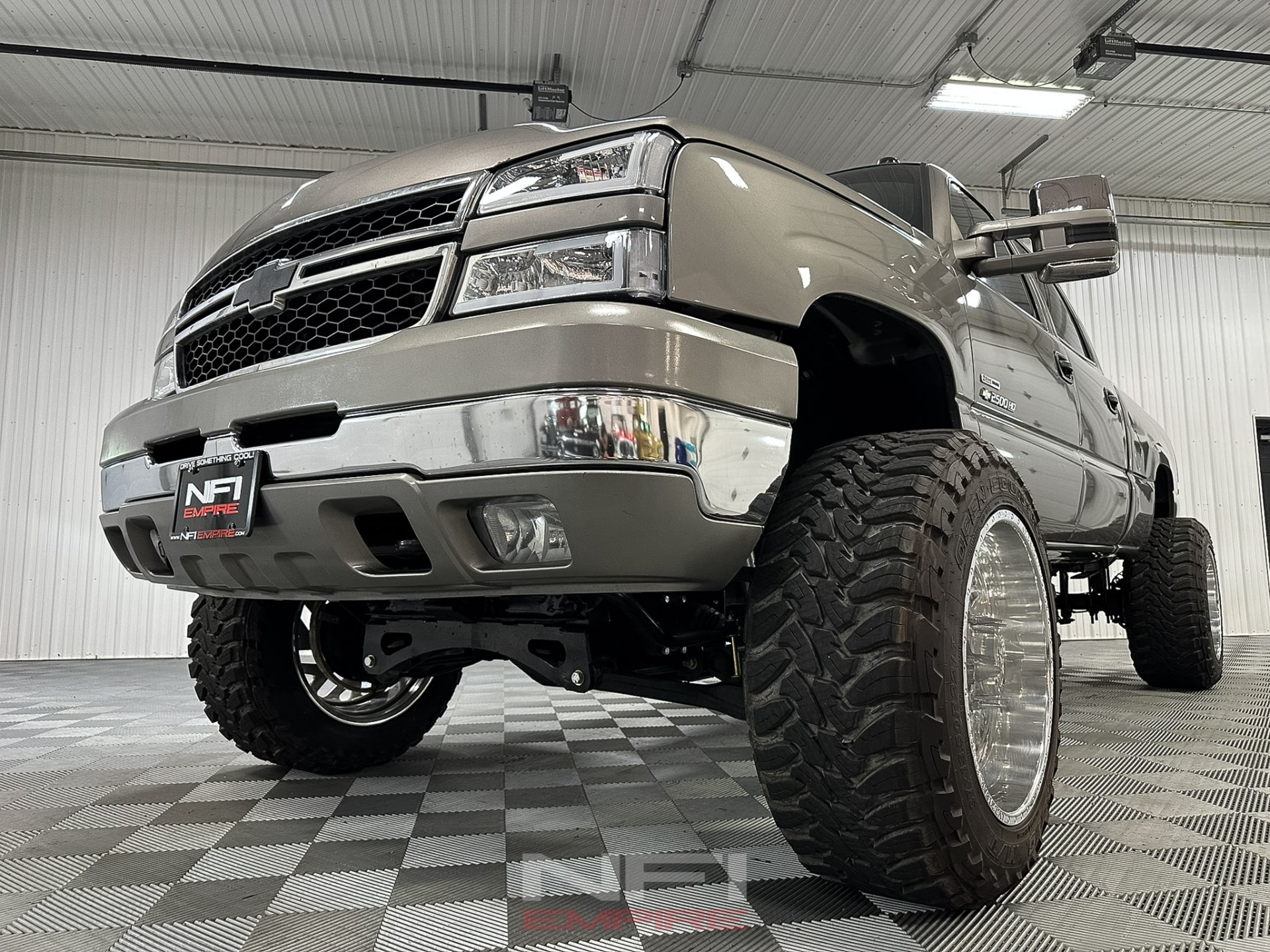 Used-2006-Chevrolet-Silverado-2500-HD-Crew-Cab-LT-Pickup-4D-6-12-ft-1748363068 (10)