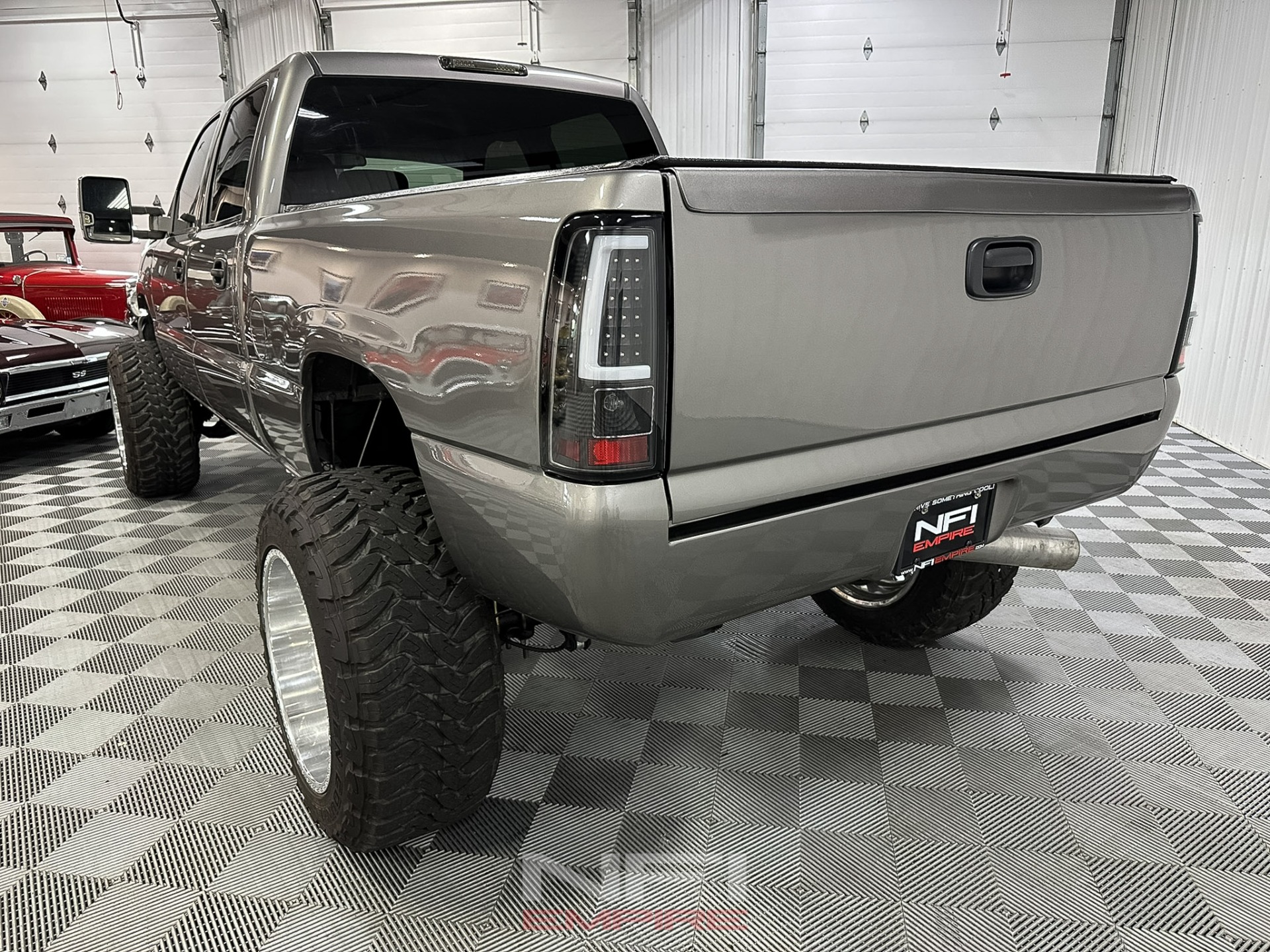 Used-2006-Chevrolet-Silverado-2500-HD-Crew-Cab-LT-Pickup-4D-6-12-ft-1748363068 (7)