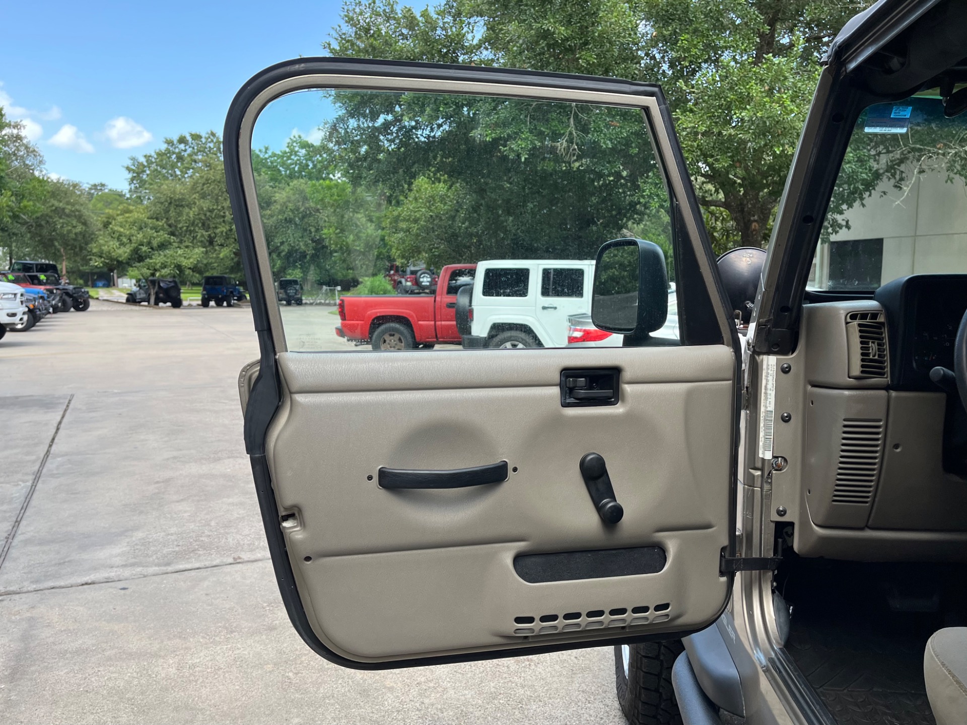 Used-2006-Jeep-Wrangler-SE (12)