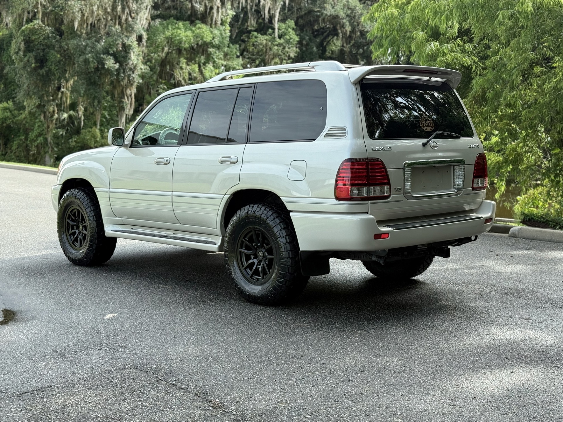 Used-2006-Lexus-LX-470-1-OWNER-CLEAN-CARFAX-1749087364 (2)