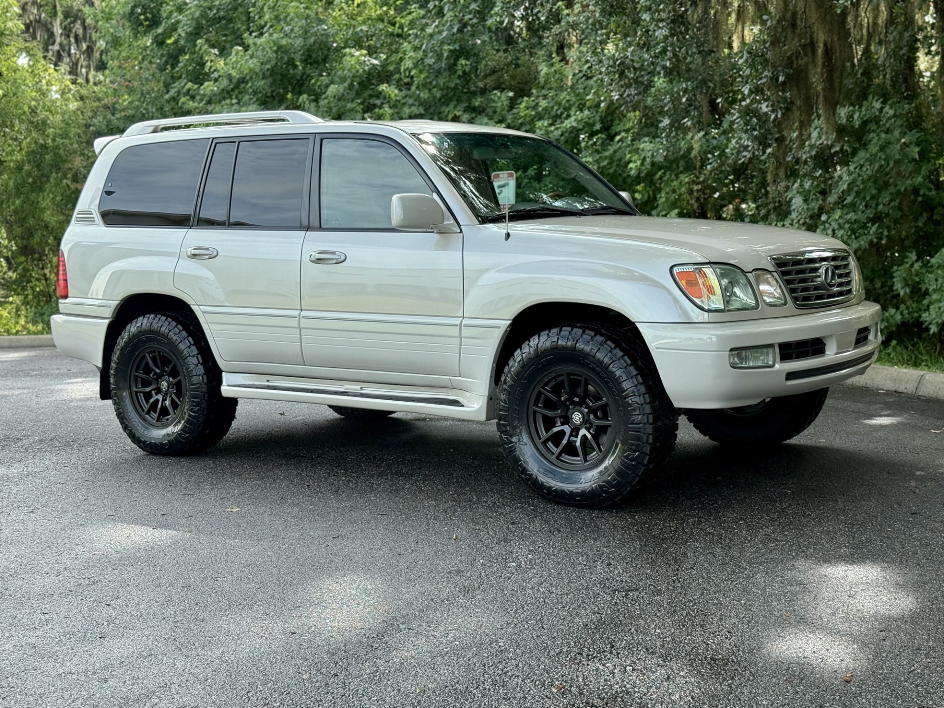 Used-2006-Lexus-LX-470-1-OWNER-CLEAN-CARFAX-1749087366