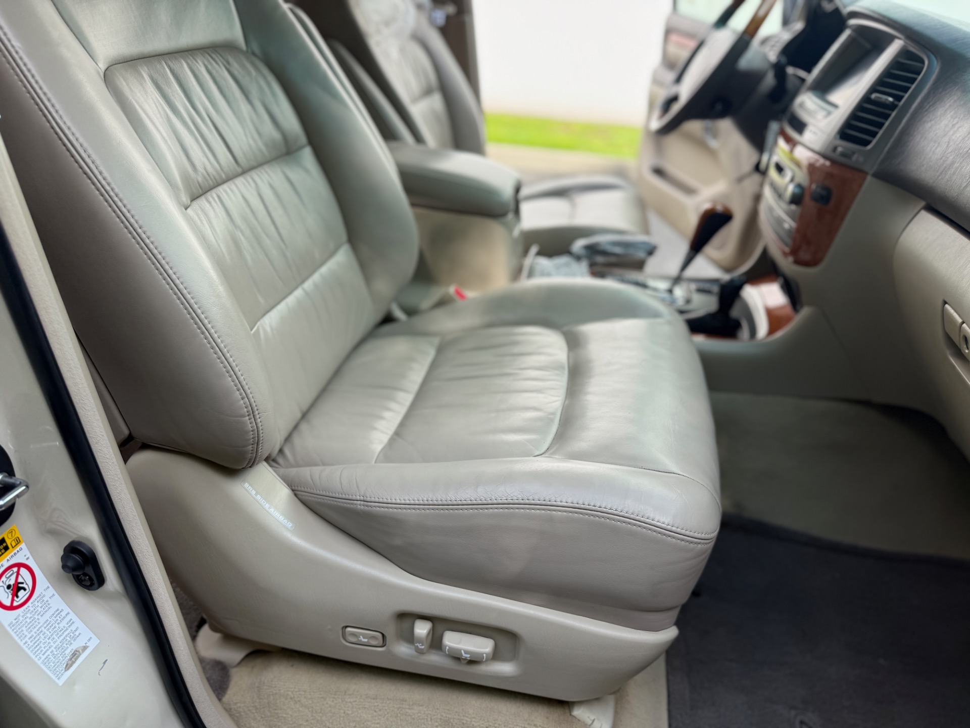 Used-2006-Lexus-LX-470-1-OWNER-CLEAN-CARFAX-1749087370