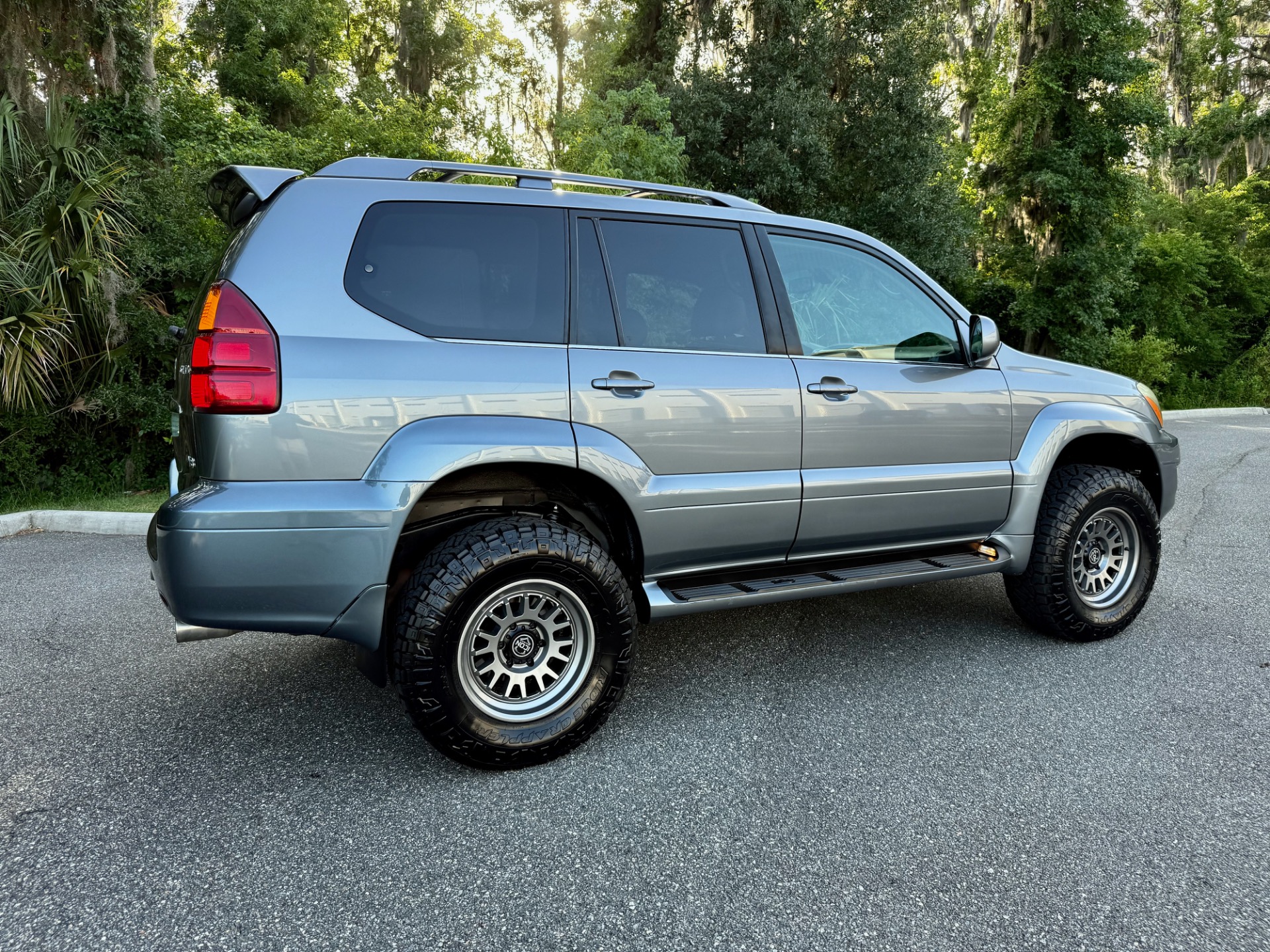 Used-2007-Lexus-GX-470-INCREDIBLY-CLEAN-FRESH-BUILD-1749829170