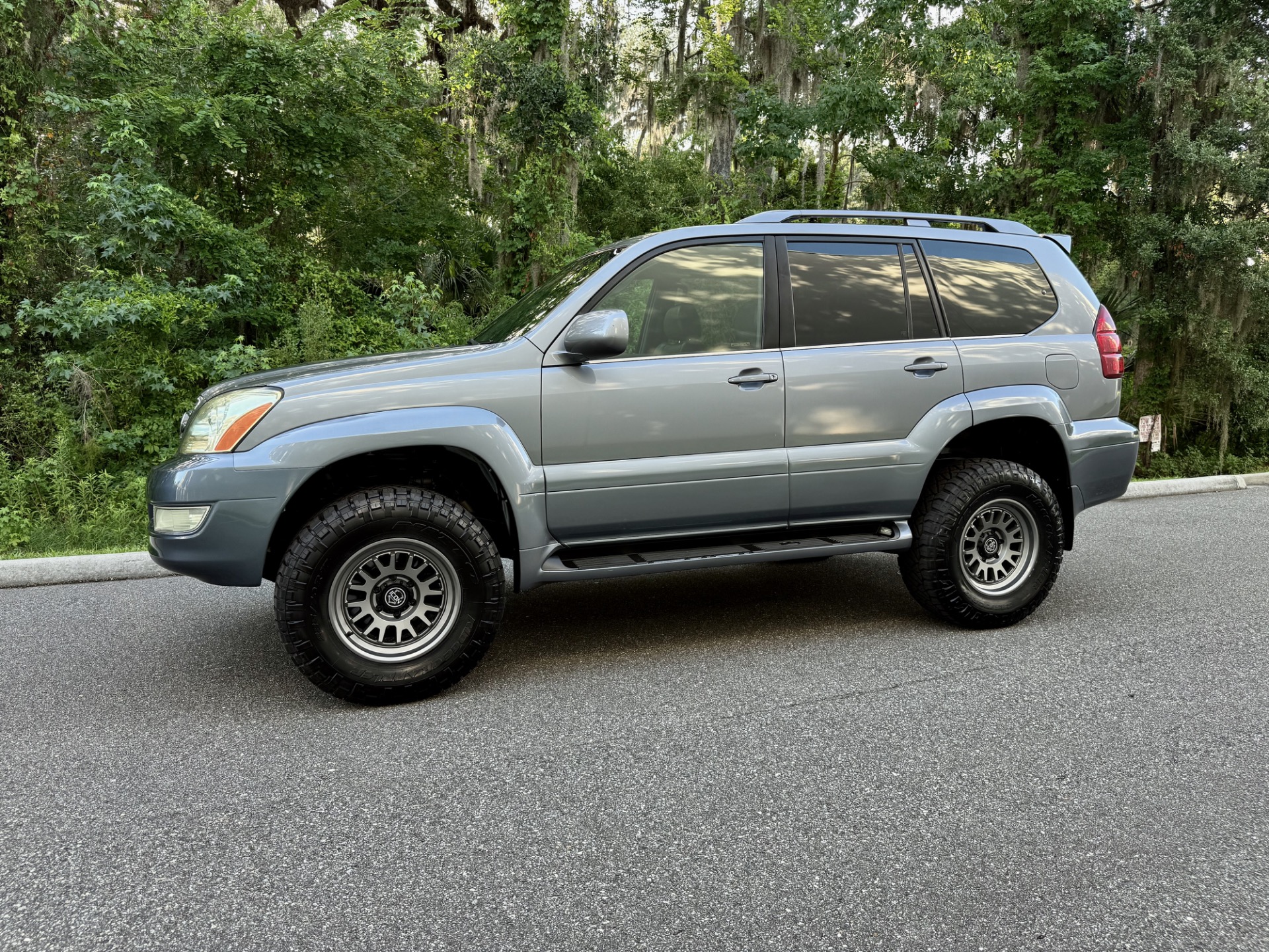 Used-2007-Lexus-GX-470-INCREDIBLY-CLEAN-FRESH-BUILD-1749829183