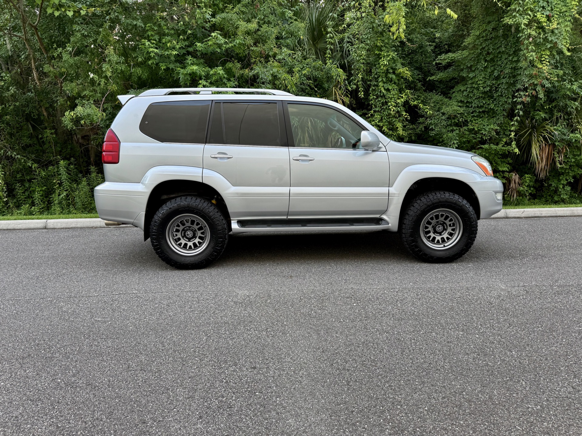 Used-2008-Lexus-GX-470-SUPER-CLEAN-FRESH-BUILD-1749579968 (1)