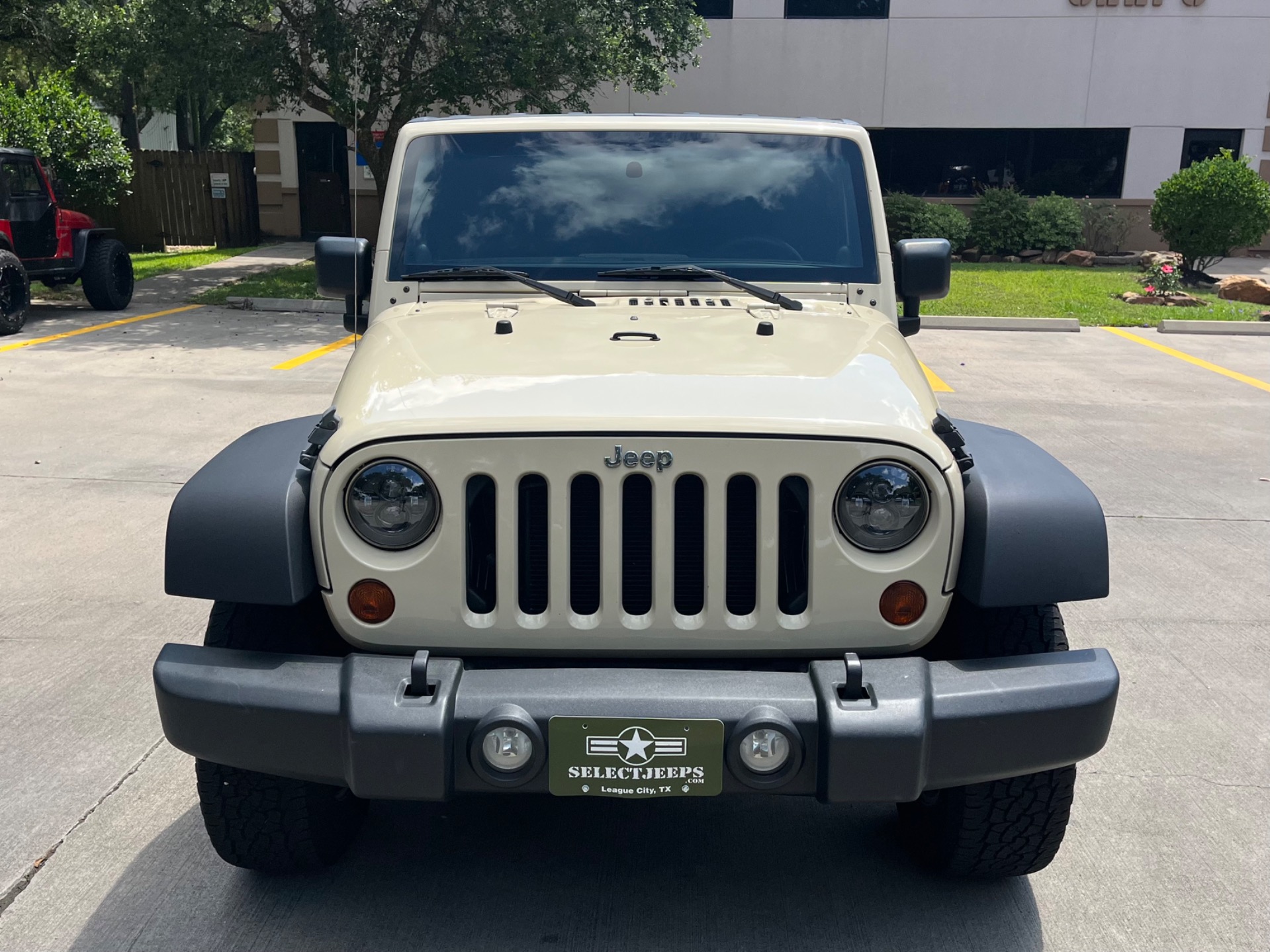 Used-2011-Jeep-Wrangler-Sport (1)