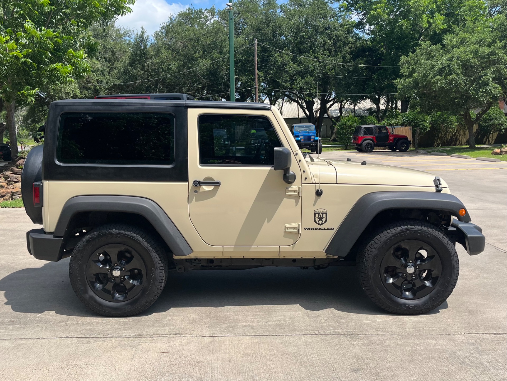 Used-2011-Jeep-Wrangler-Sport (7)