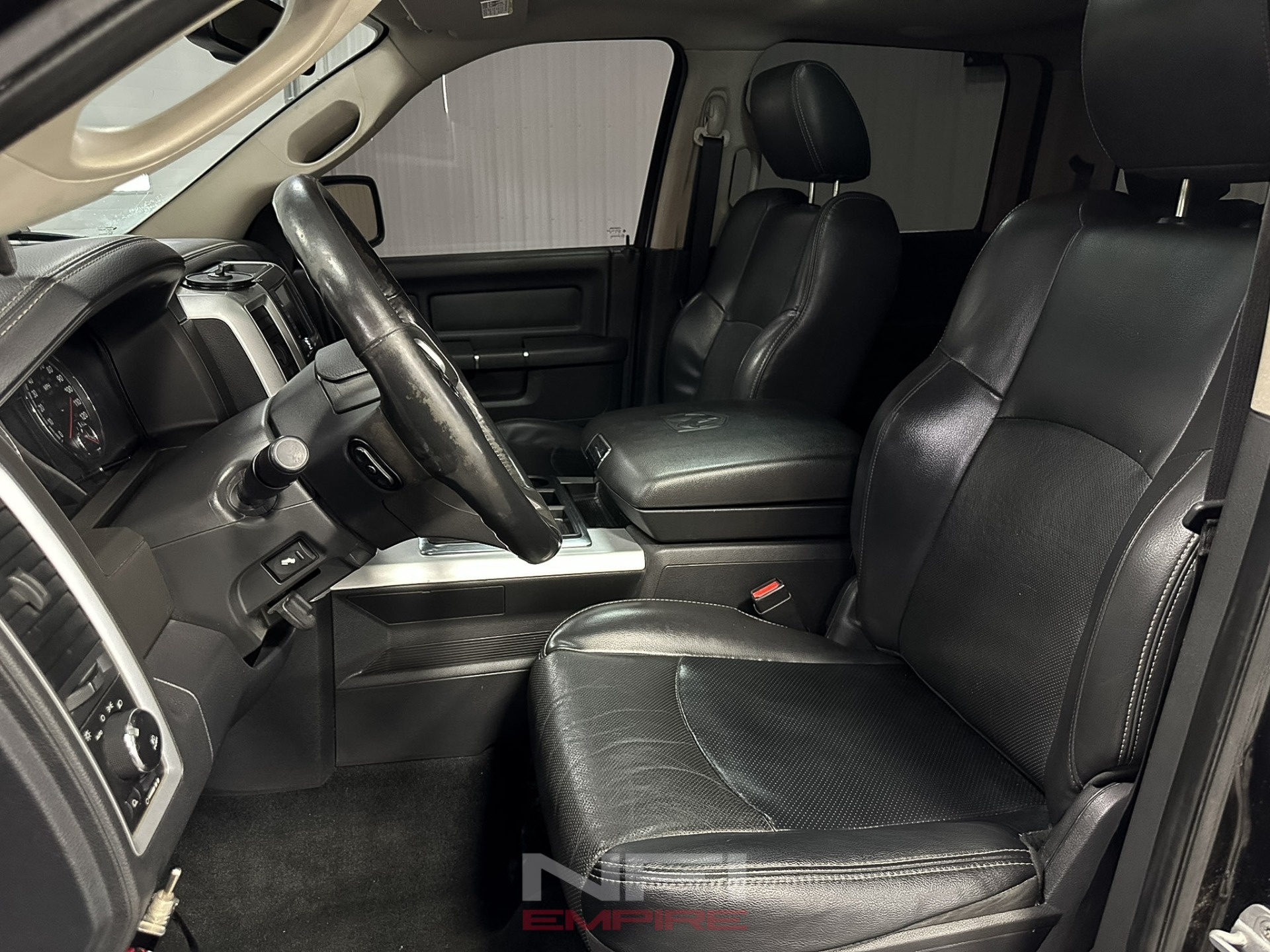 Used-2011-Ram-1500-Crew-Cab-Sport-Pickup-4D-5-12-ft-1749217888 (14)
