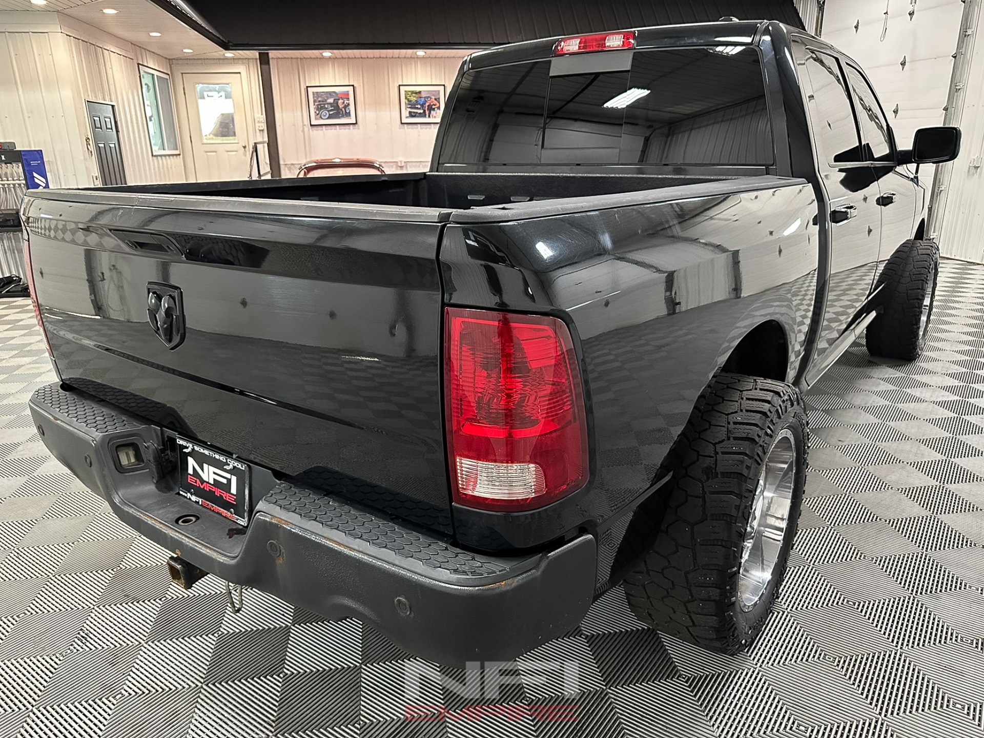 Used-2011-Ram-1500-Crew-Cab-Sport-Pickup-4D-5-12-ft-1749217888 (6)