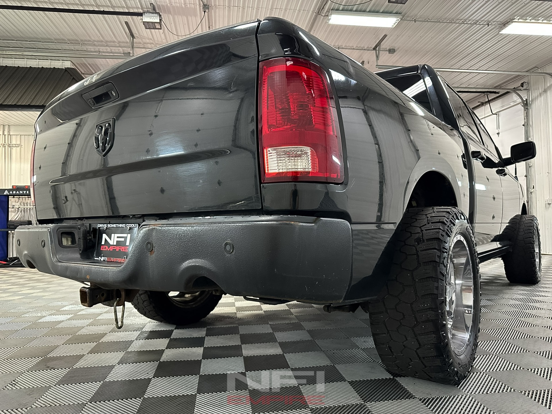 Used-2011-Ram-1500-Crew-Cab-Sport-Pickup-4D-5-12-ft-1749217888 (7)