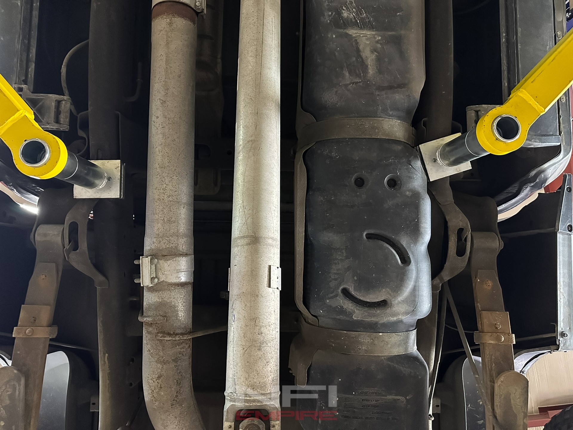 Used-2012-Ram-3500-Crew-Cab-ST-Pickup-4D-6-13-ft-1750089156