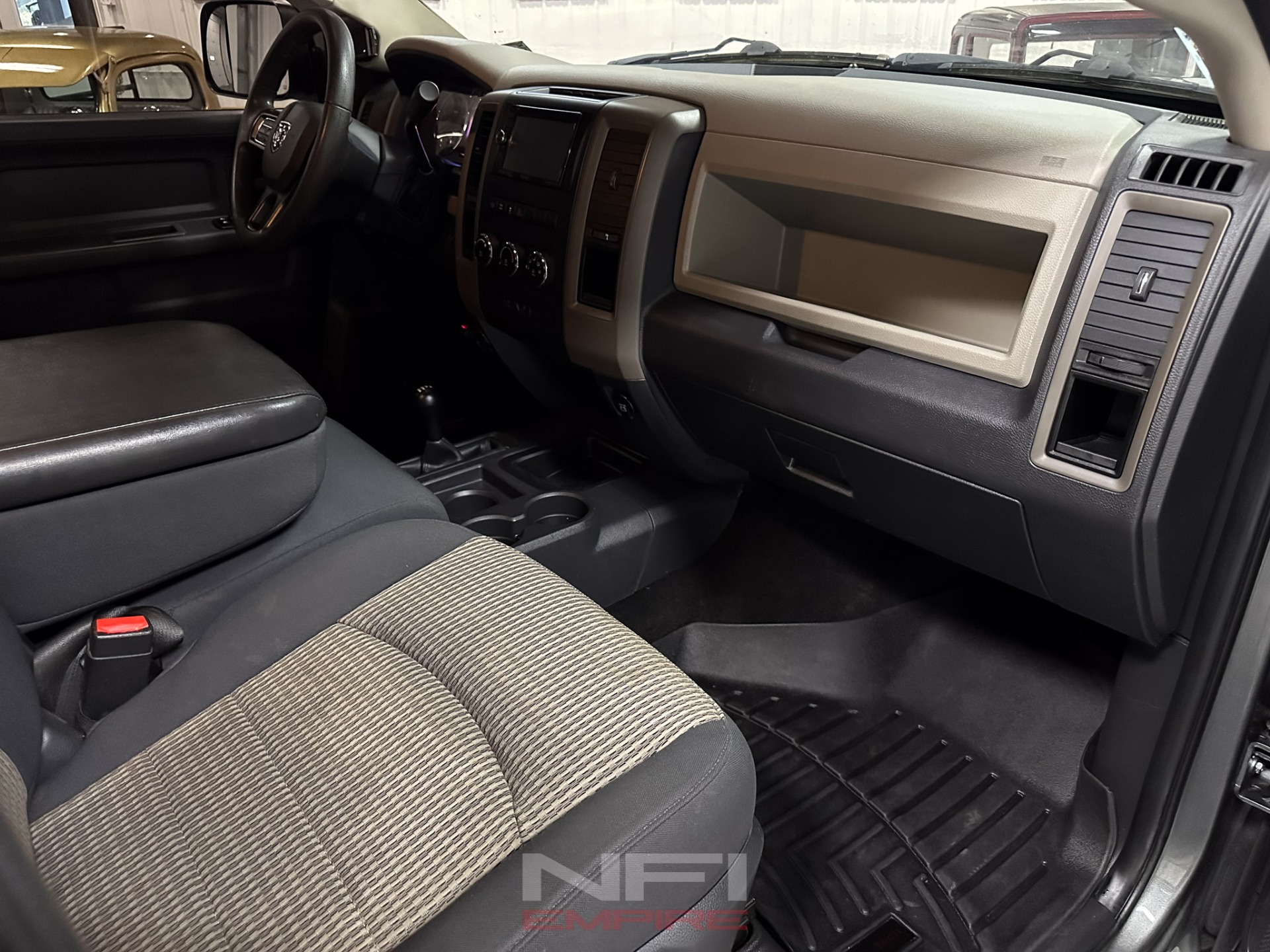 Used-2012-Ram-3500-Crew-Cab-ST-Pickup-4D-6-13-ft-1750089222