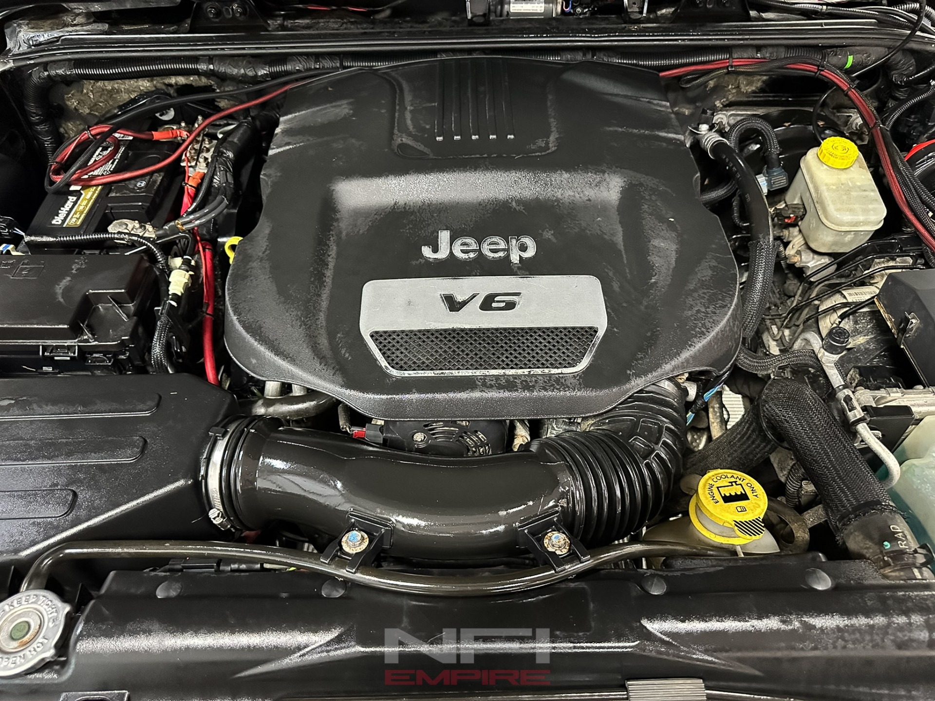 Used-2014-Jeep-Wrangler-Unlimited-Sport-SUV-4D-1750359121 (1)