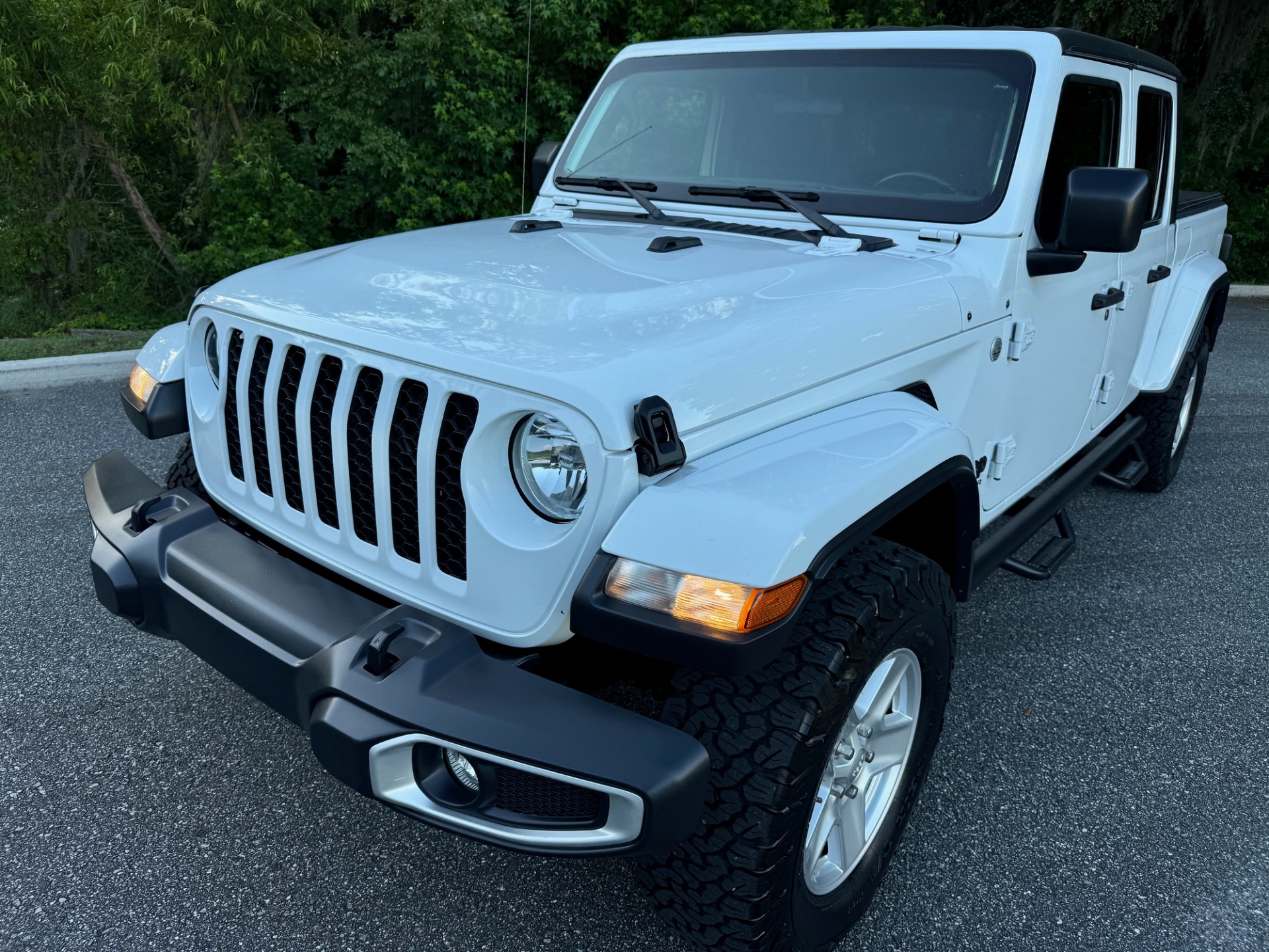 Used-2021-Jeep-Gladiator-Sport-1747266031