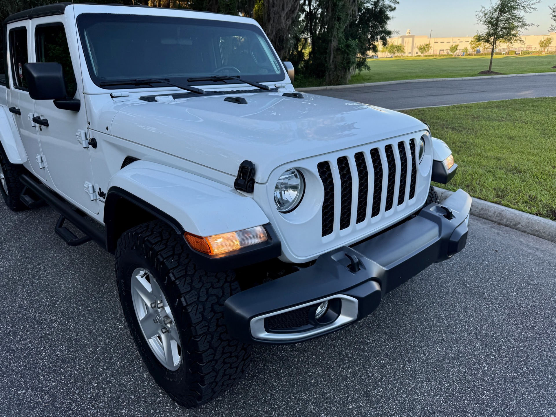 Used-2021-Jeep-Gladiator-Sport-1747266033