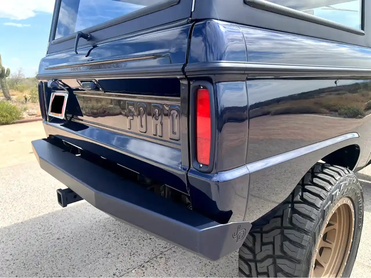 custom-1976-ford-bronco-for-sale-scottsdale-az-25