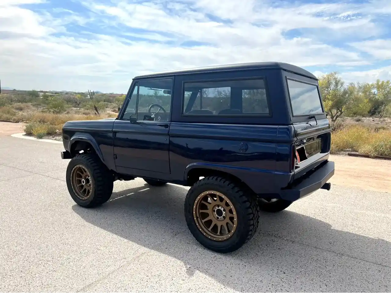 custom-1976-ford-bronco-for-sale-scottsdale-az-28