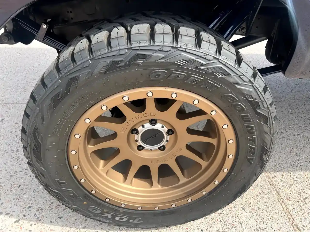 custom-1976-ford-bronco-for-sale-scottsdale-az-34