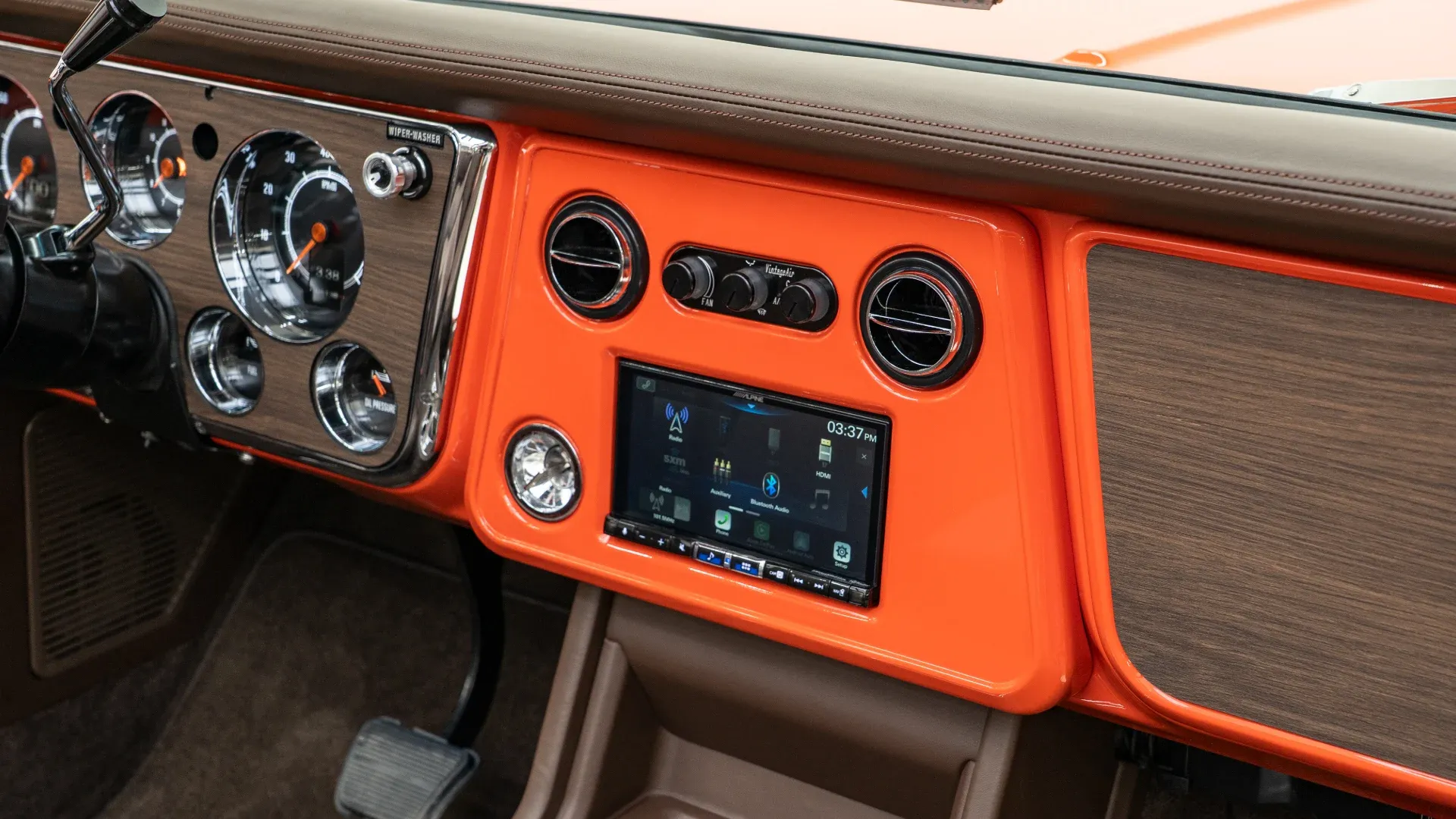 hugger-orange-1969-chevrolet-k5-blazer-for-sale-velocity-restorations-52