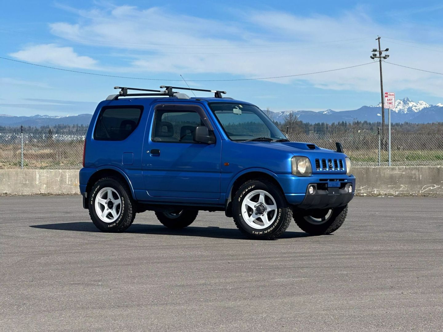 mazda-az-offroad-for-sale-02