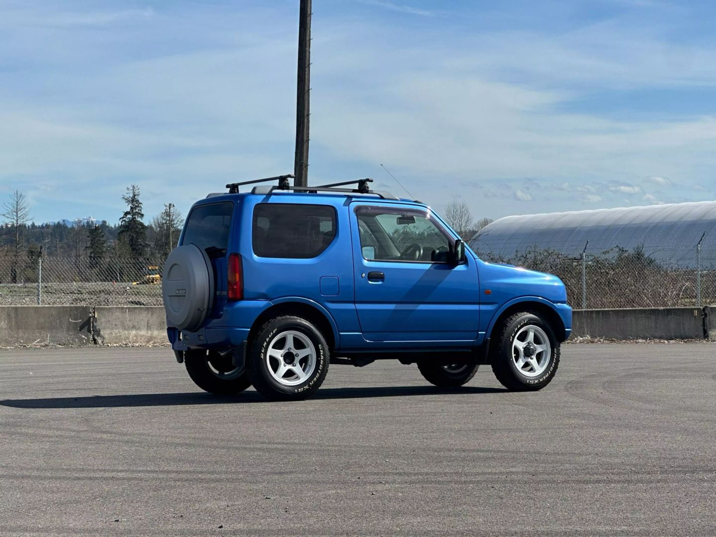 mazda-az-offroad-for-sale-05