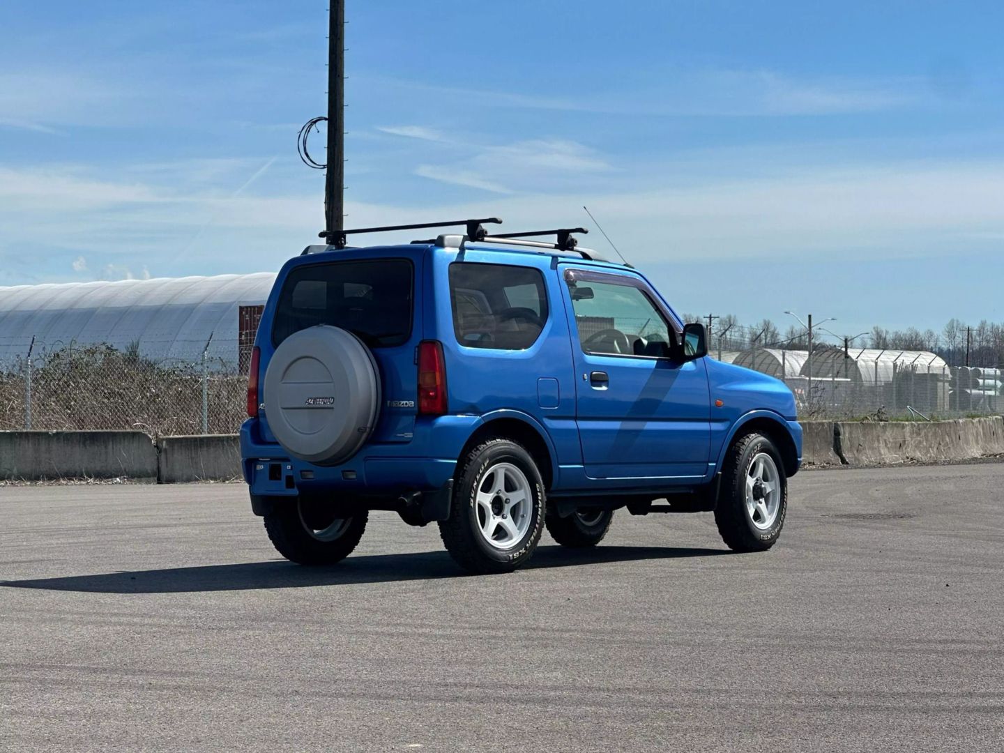 mazda-az-offroad-for-sale-06