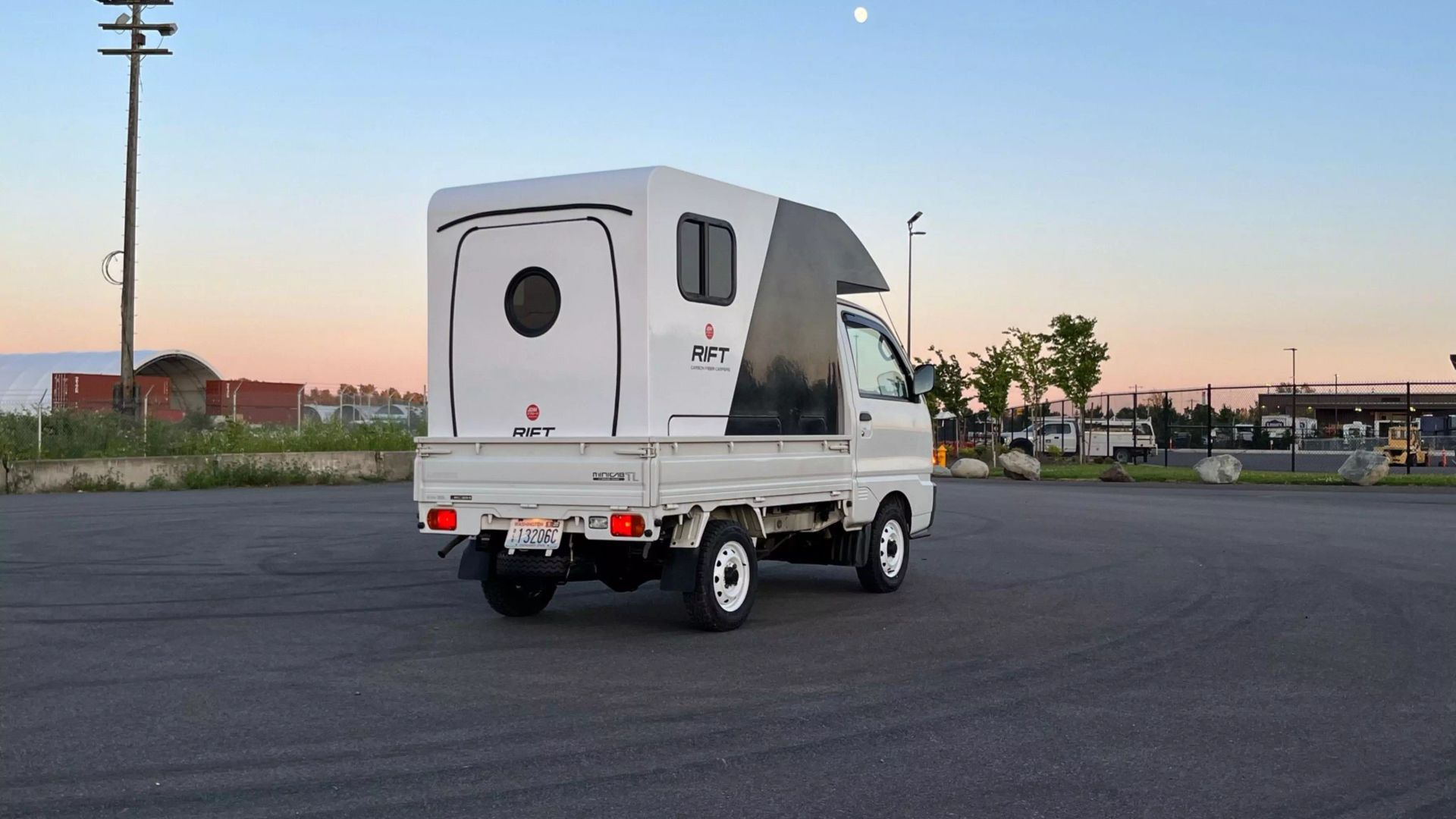 mitsubishi-minicab-micro-for-sale-36