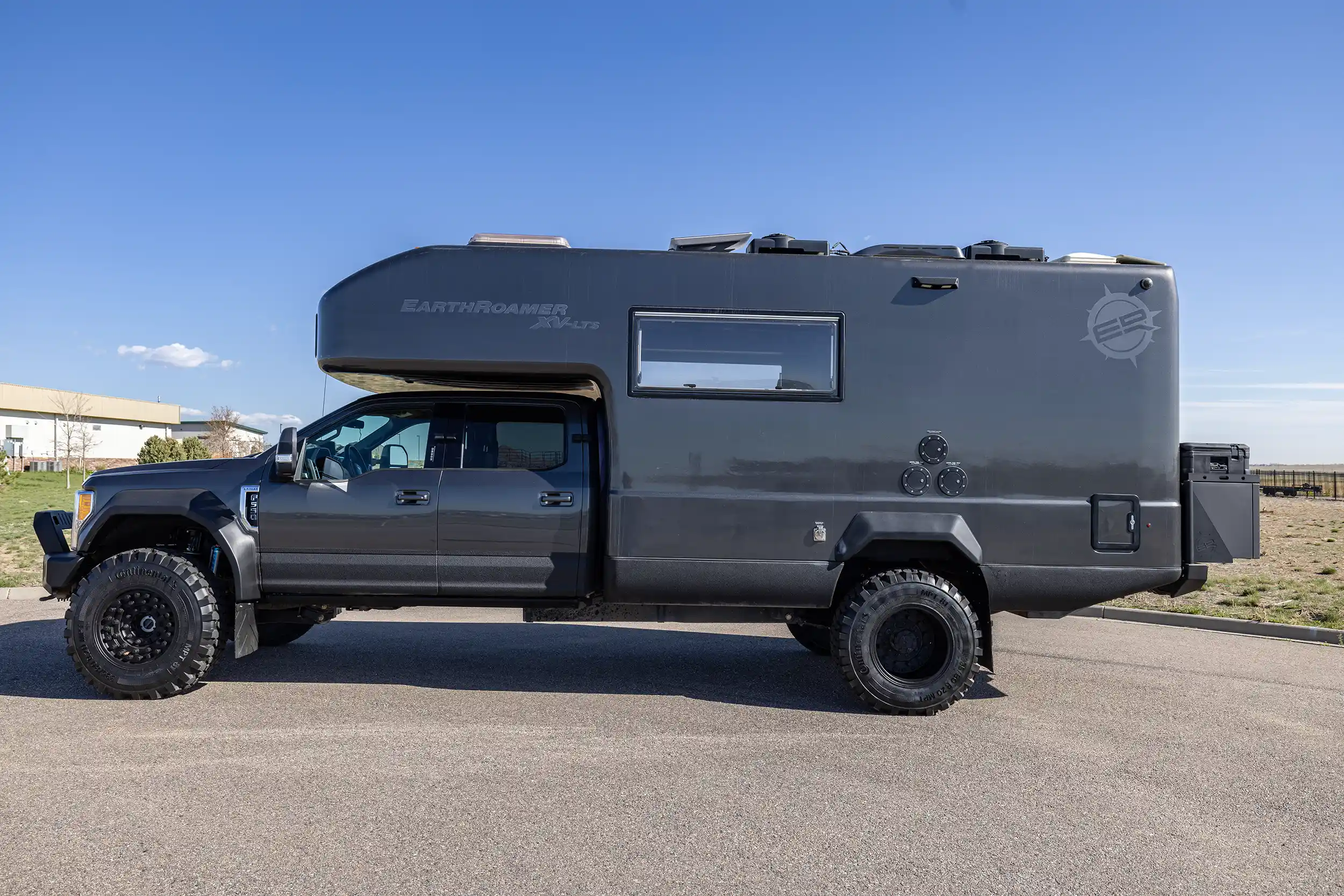 pre-roamed-earthroamer-200-for-sale-02