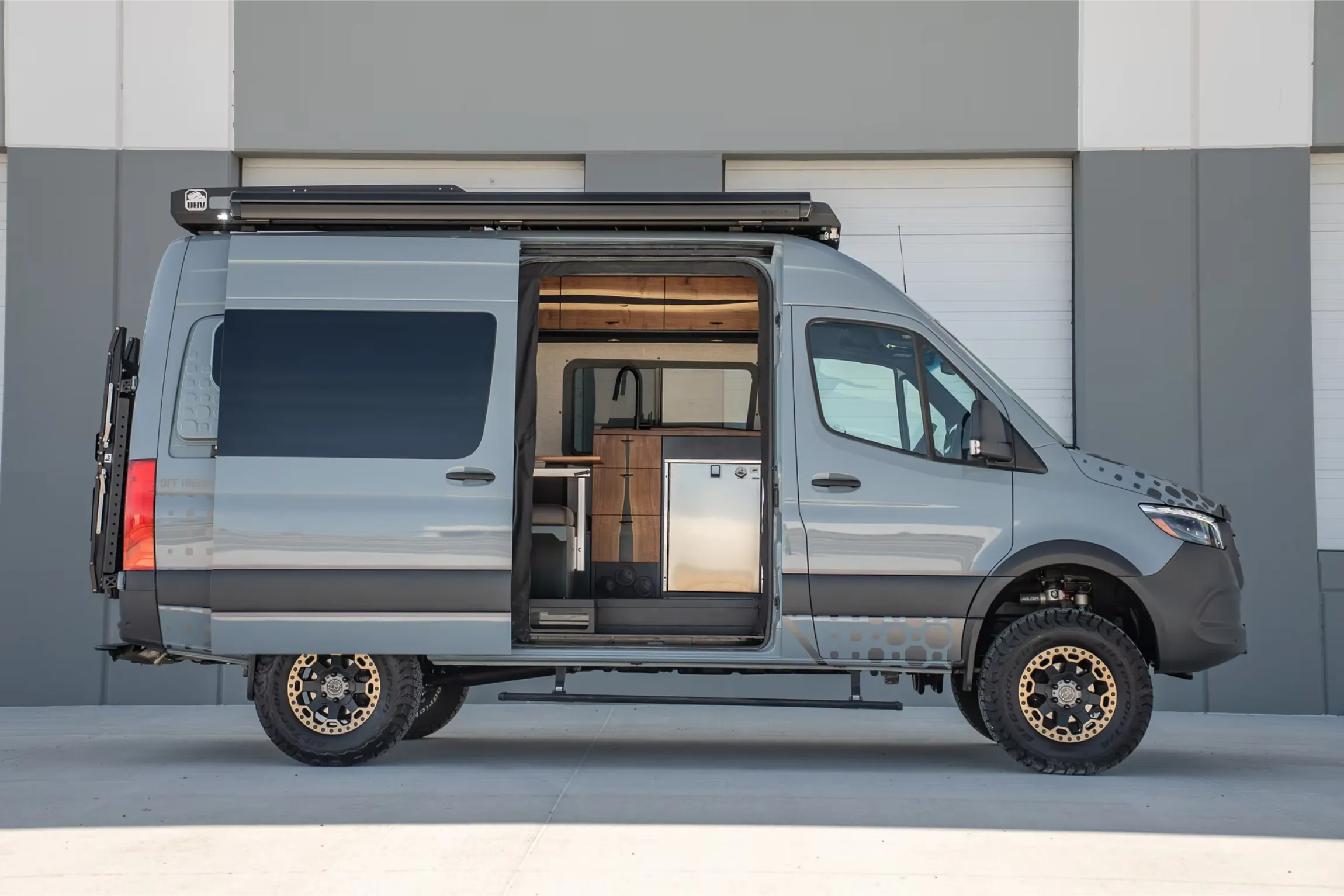 preowned-2023-sundance-kid-pro-x-mercedes-benz-sprinter-van-for-sale-off-highway-van-03