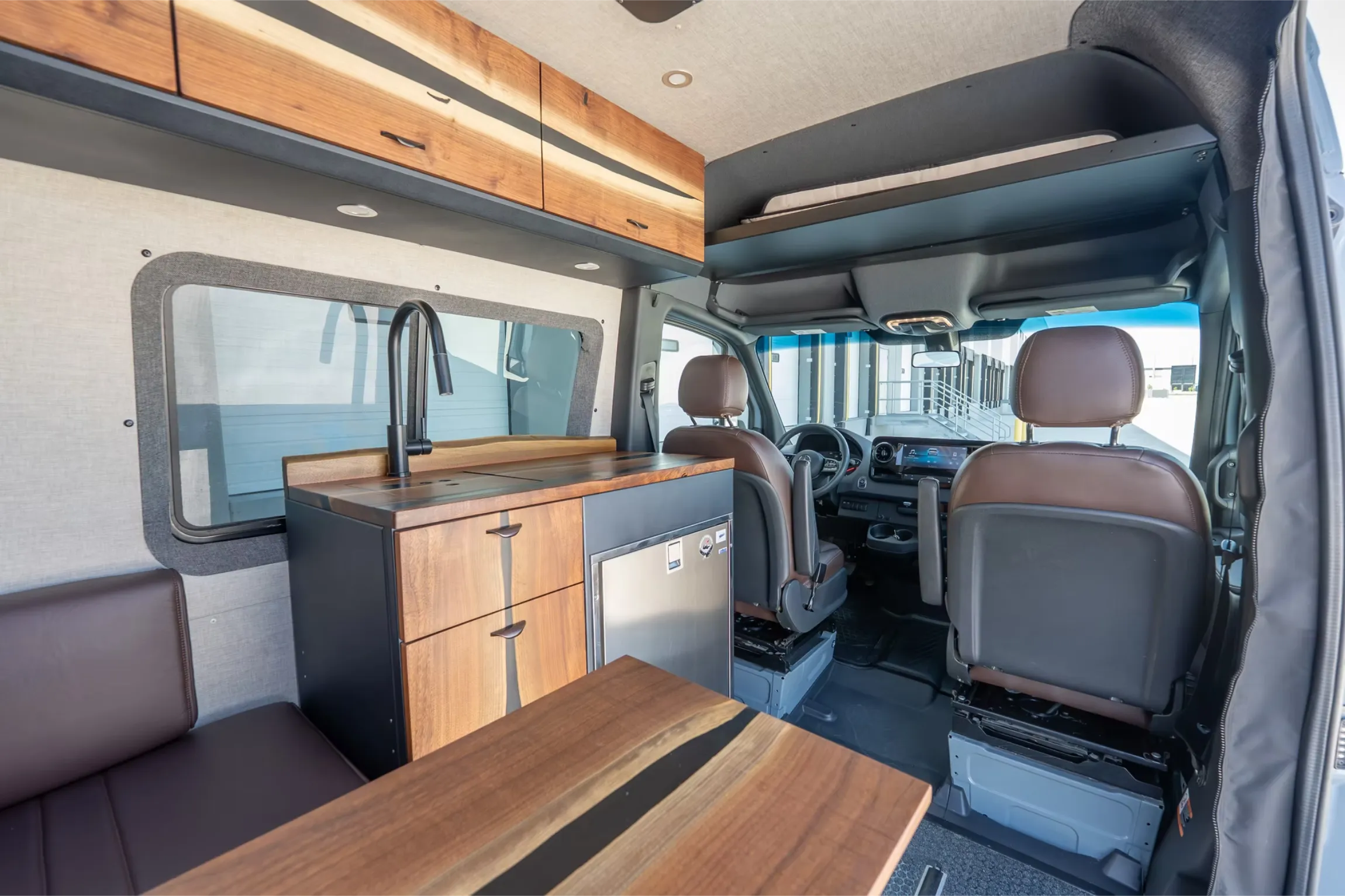 preowned-2023-sundance-kid-pro-x-mercedes-benz-sprinter-van-for-sale-off-highway-van-10