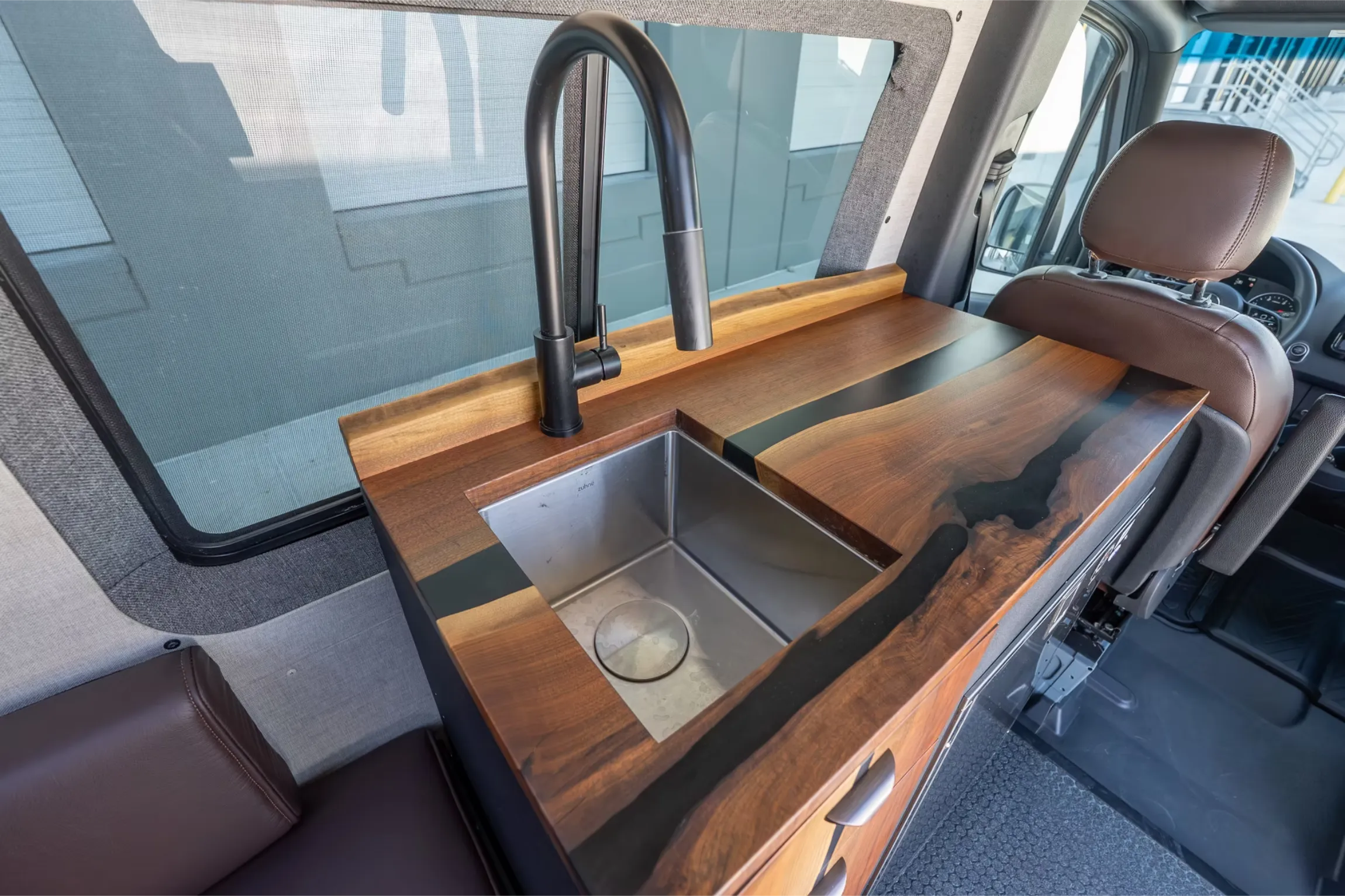 preowned-2023-sundance-kid-pro-x-mercedes-benz-sprinter-van-for-sale-off-highway-van-17