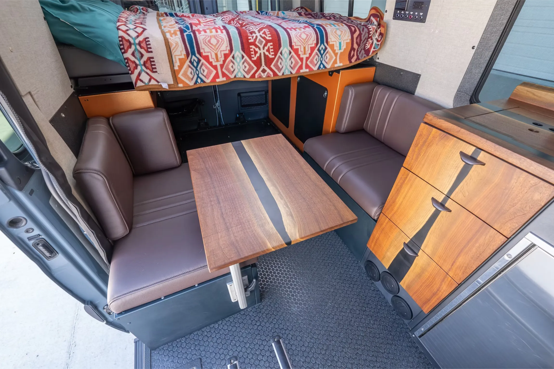 preowned-2023-sundance-kid-pro-x-mercedes-benz-sprinter-van-for-sale-off-highway-van-33