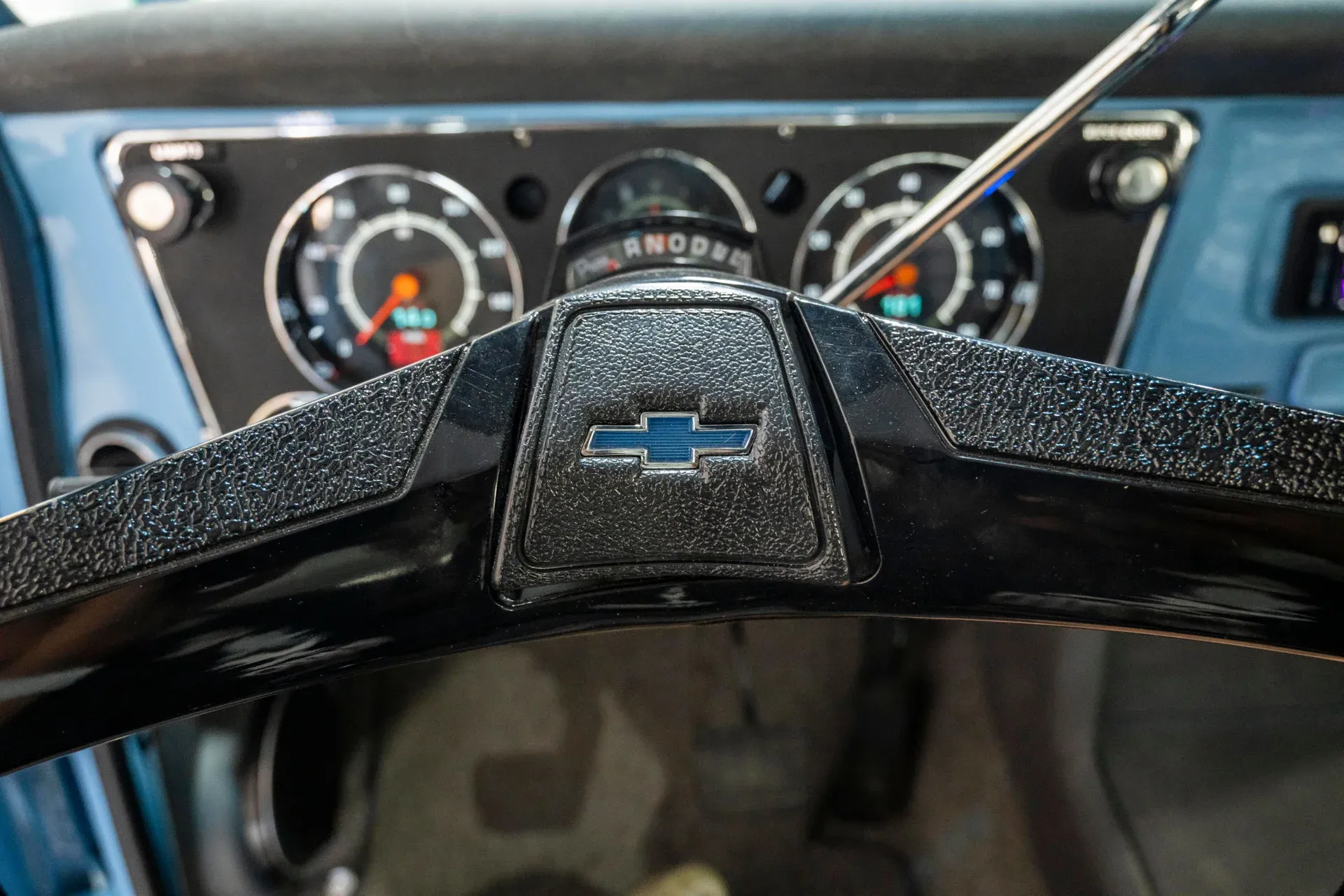 restored-1970-chevrolet-k5-blazer-for-sale-118