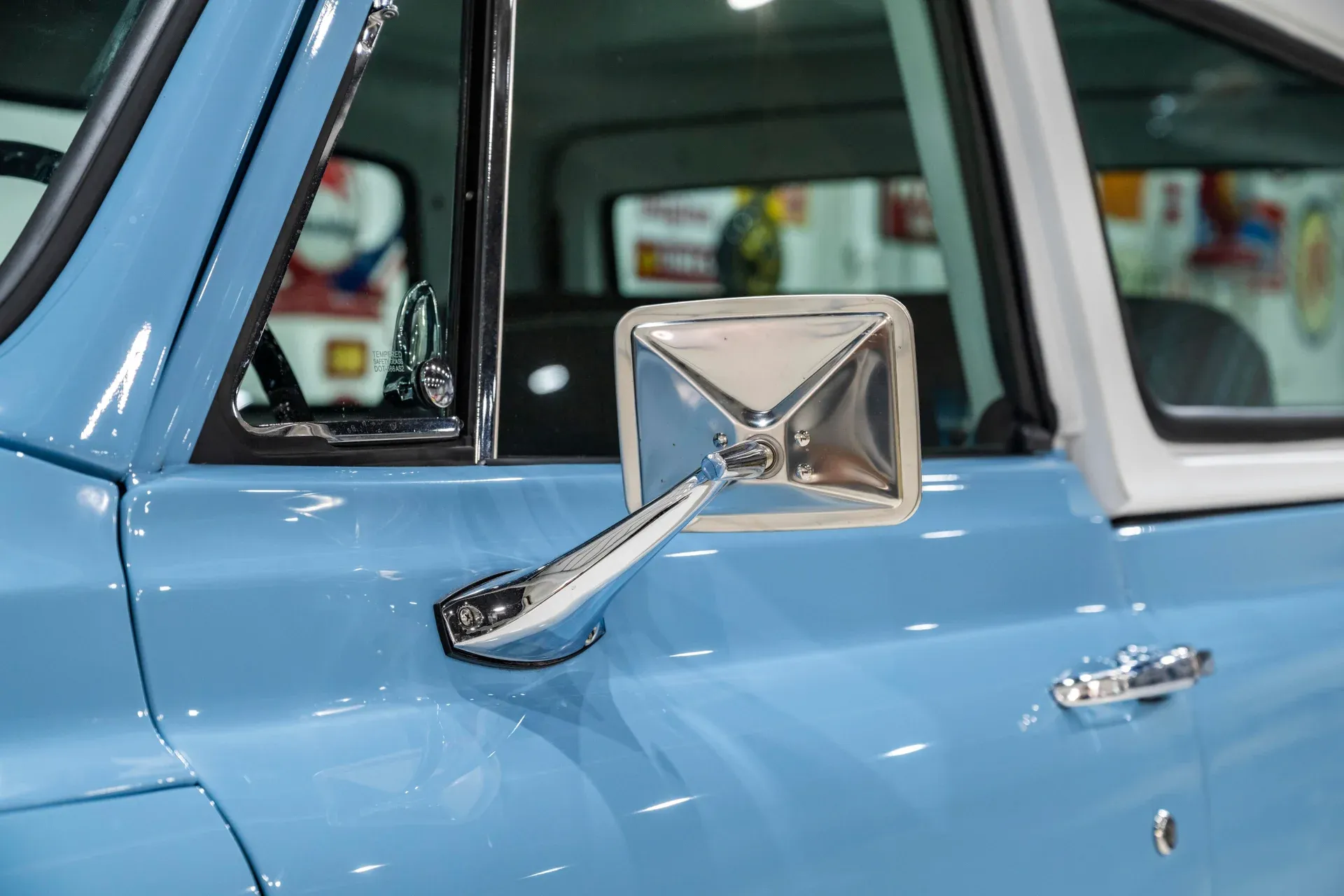 restored-1970-chevrolet-k5-blazer-for-sale-36