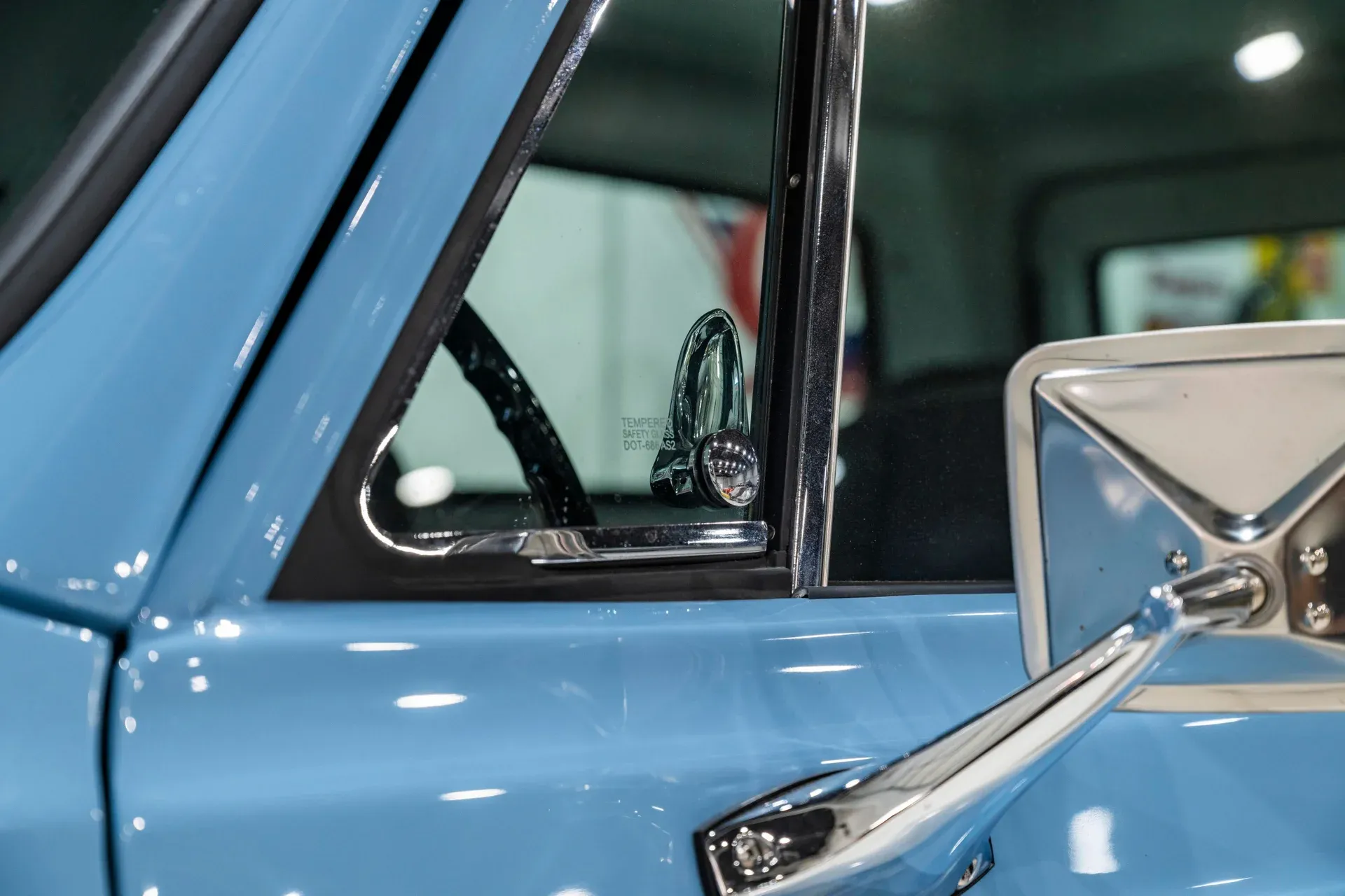 restored-1970-chevrolet-k5-blazer-for-sale-37