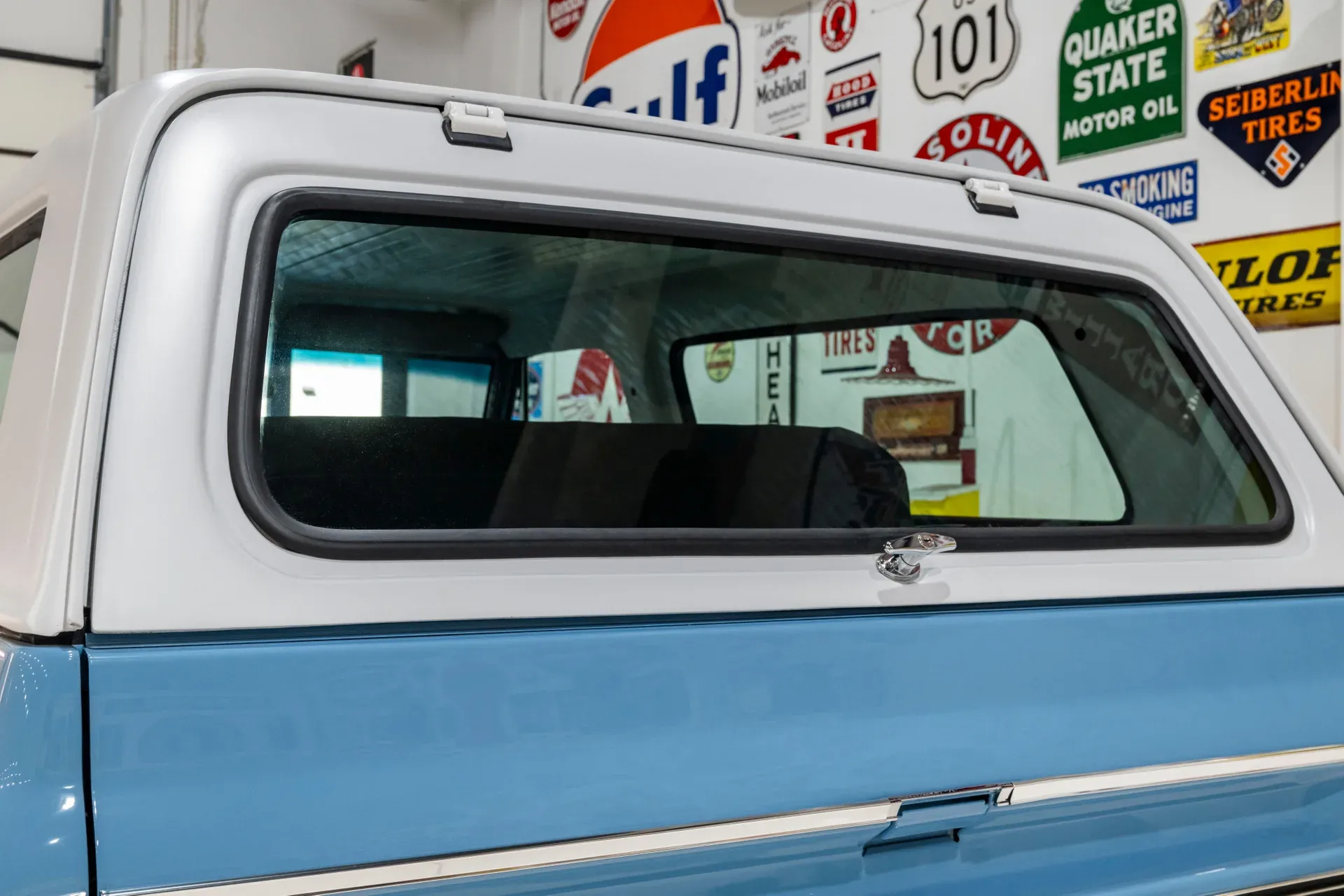 restored-1970-chevrolet-k5-blazer-for-sale-52